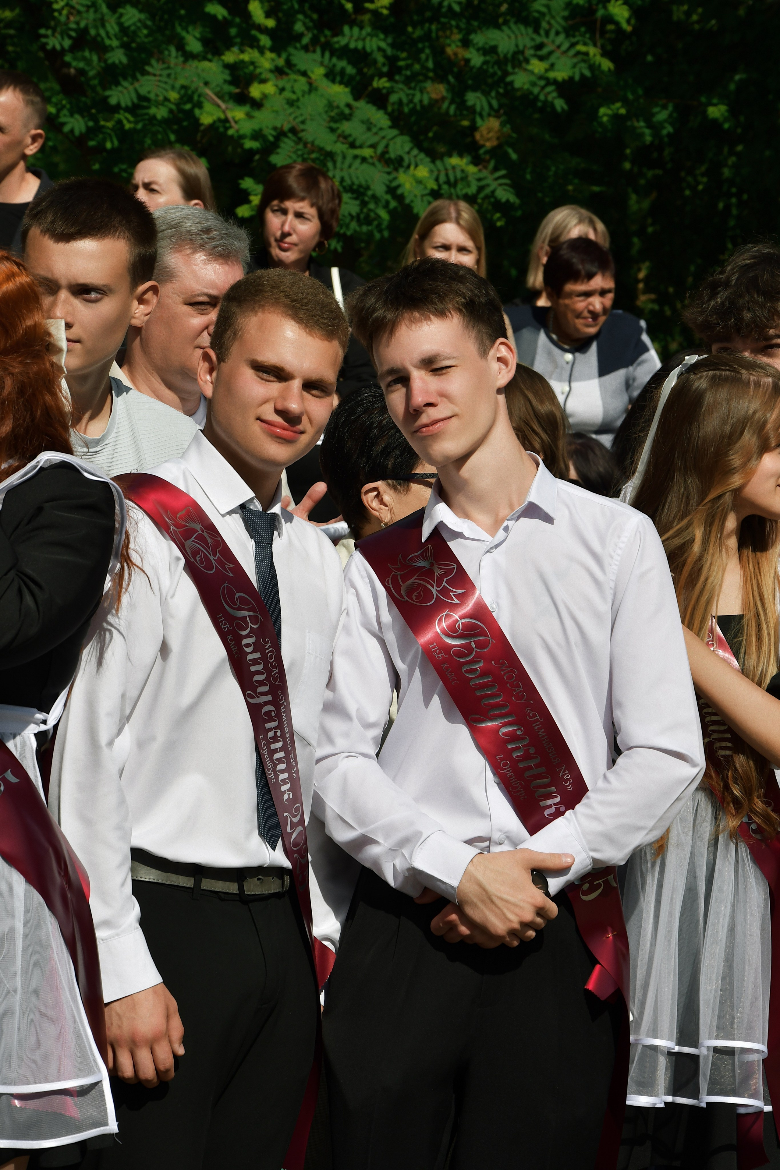Линейка Гимназия Nº3. Фотограф Оренбург I Кристина Подольская