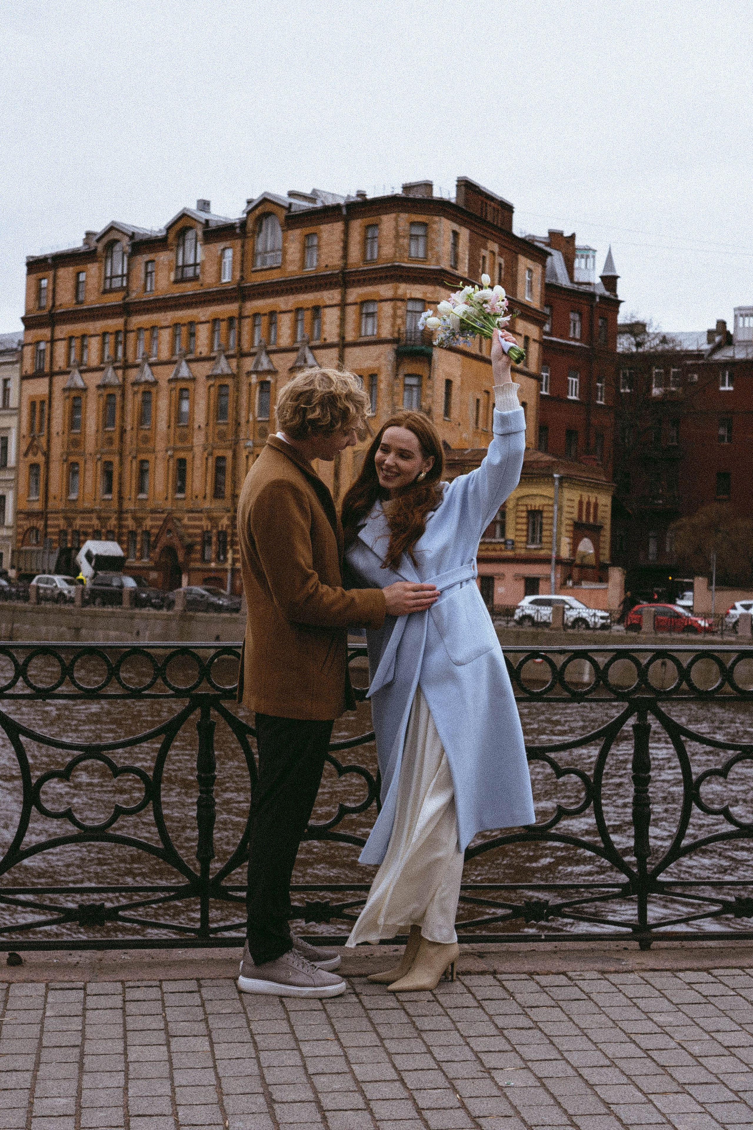 СВАДЕБНАЯ ПРОГУЛКА ПО ПЕТРОГРАДКЕ ВЕСНОЙ (ФОТОСЕССИИЯ ПАРЫ СВАДЕБНАЯ). Профессиональный фотограф, Санкт-Петербург — Виктория Богомолова