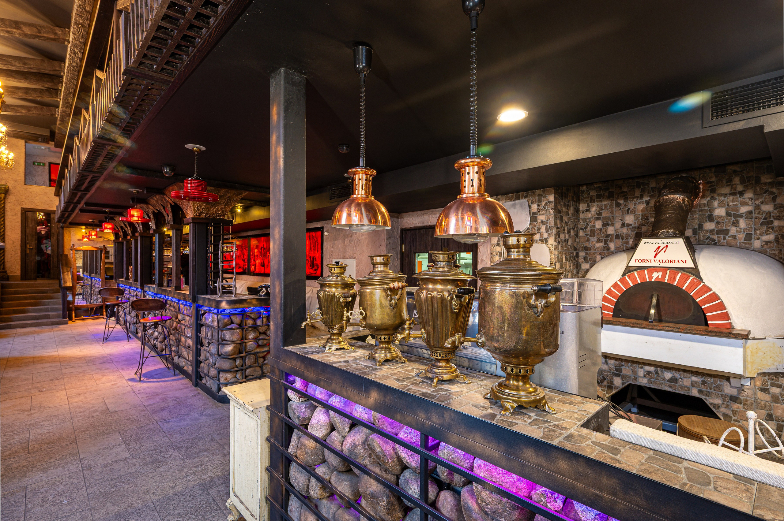 Ресторан на продажу. Интерьерный фотограф. Фото- видеосъемка недвижимости Санкт-Петербург