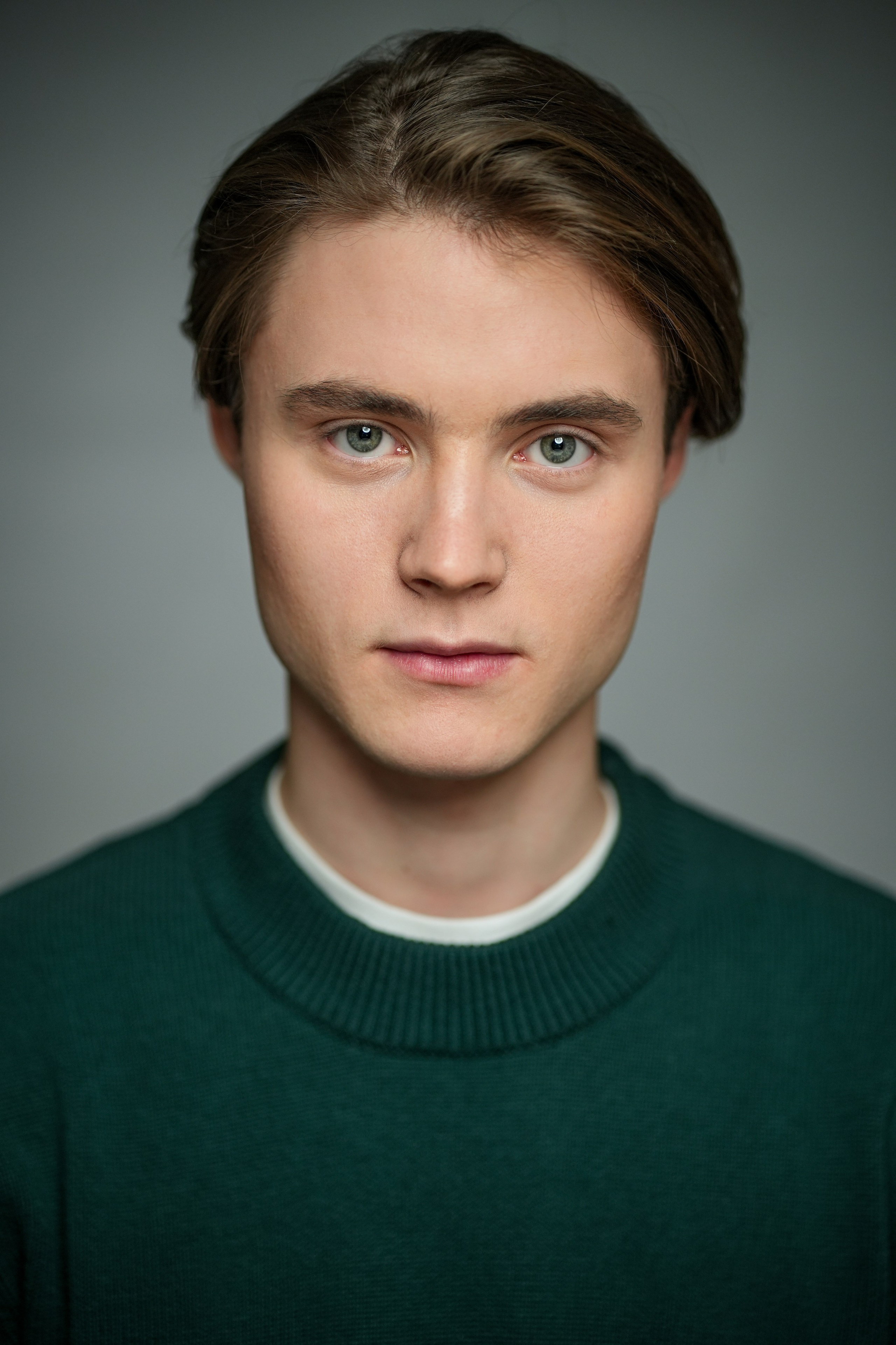 Актер Артем Литвинов. Портретная съемка в Москве, студийный фотограф Игорь Фомин