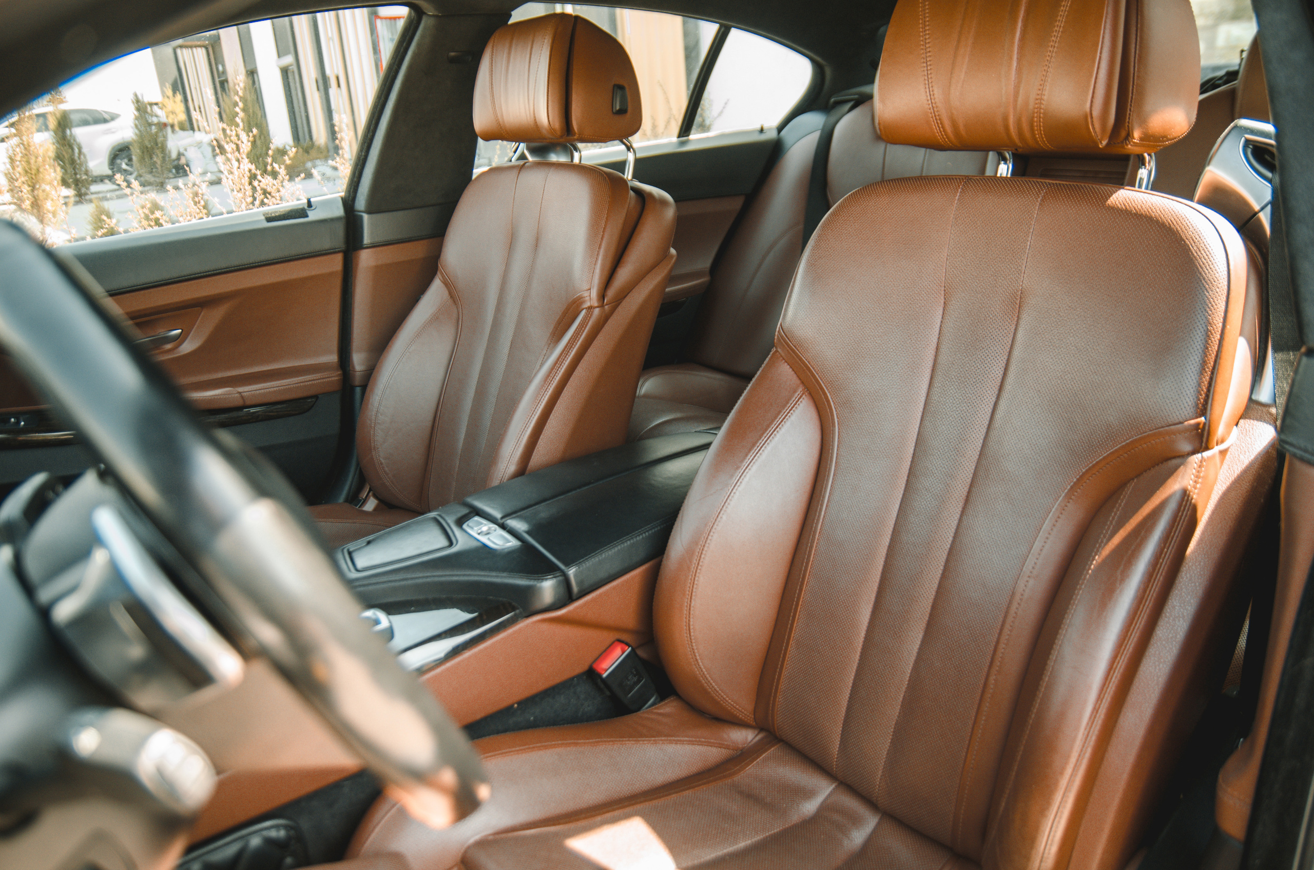 BMW 650i xDrive, салон, сиденья