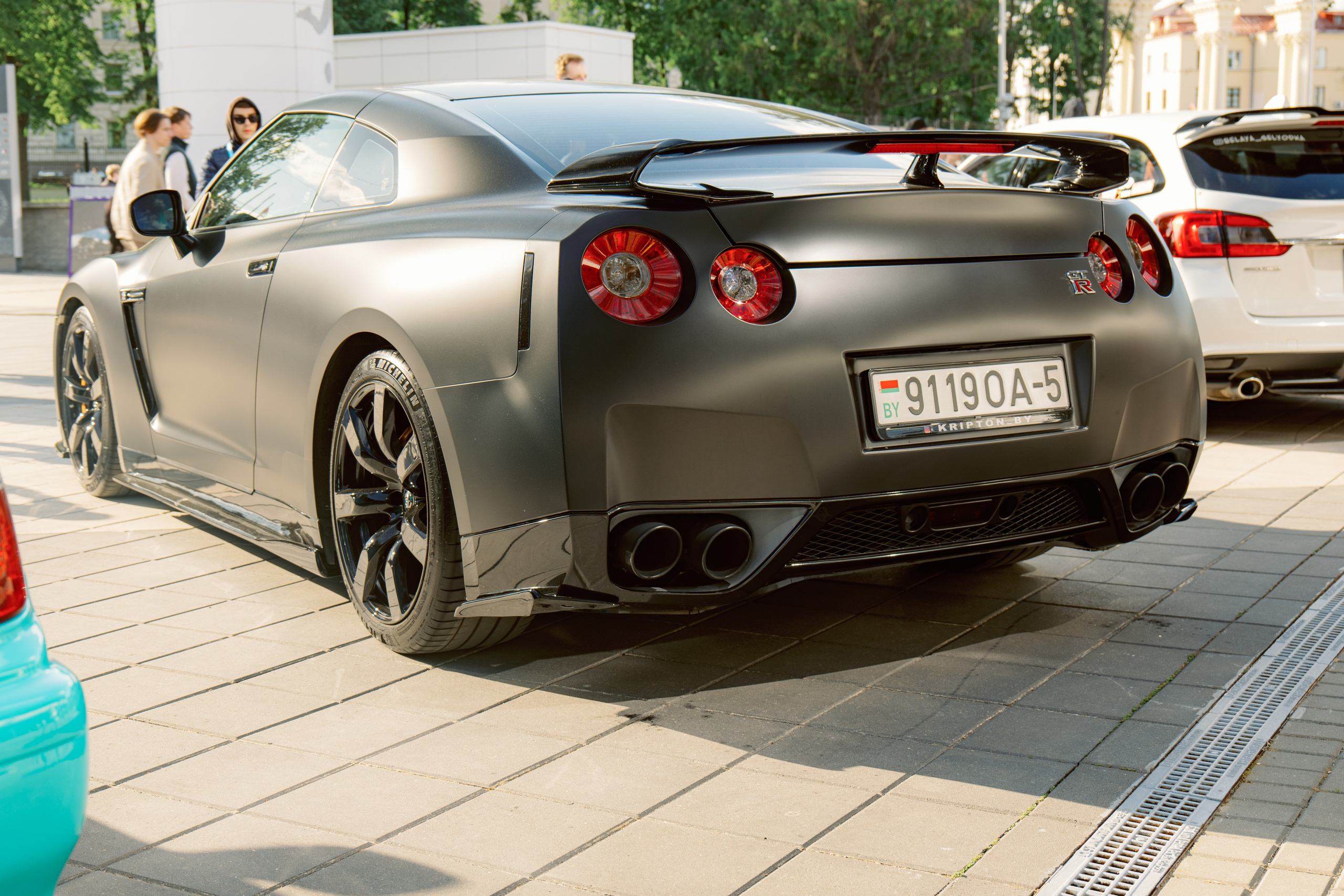 Nissan GTR, auto show, automotive photography