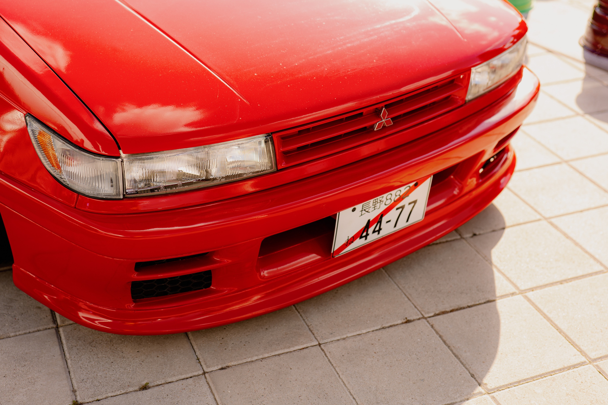 Red Mitsubishi, автовыставка Japlane в&nbsp;Минске, автомобильный фотограф