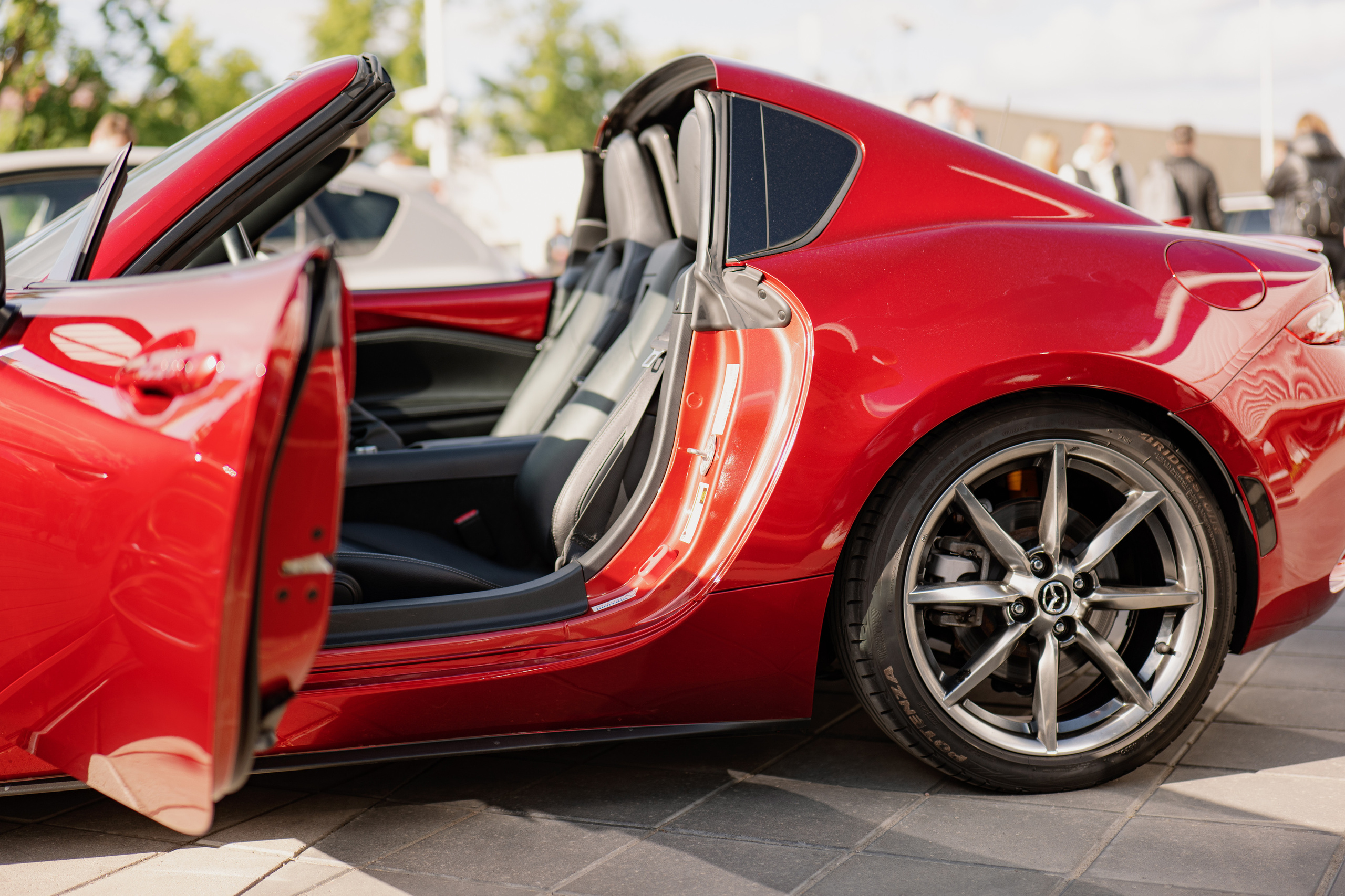 Red Mazda, автовыставка Japlane в&nbsp;Минске, автомобильный фотограф