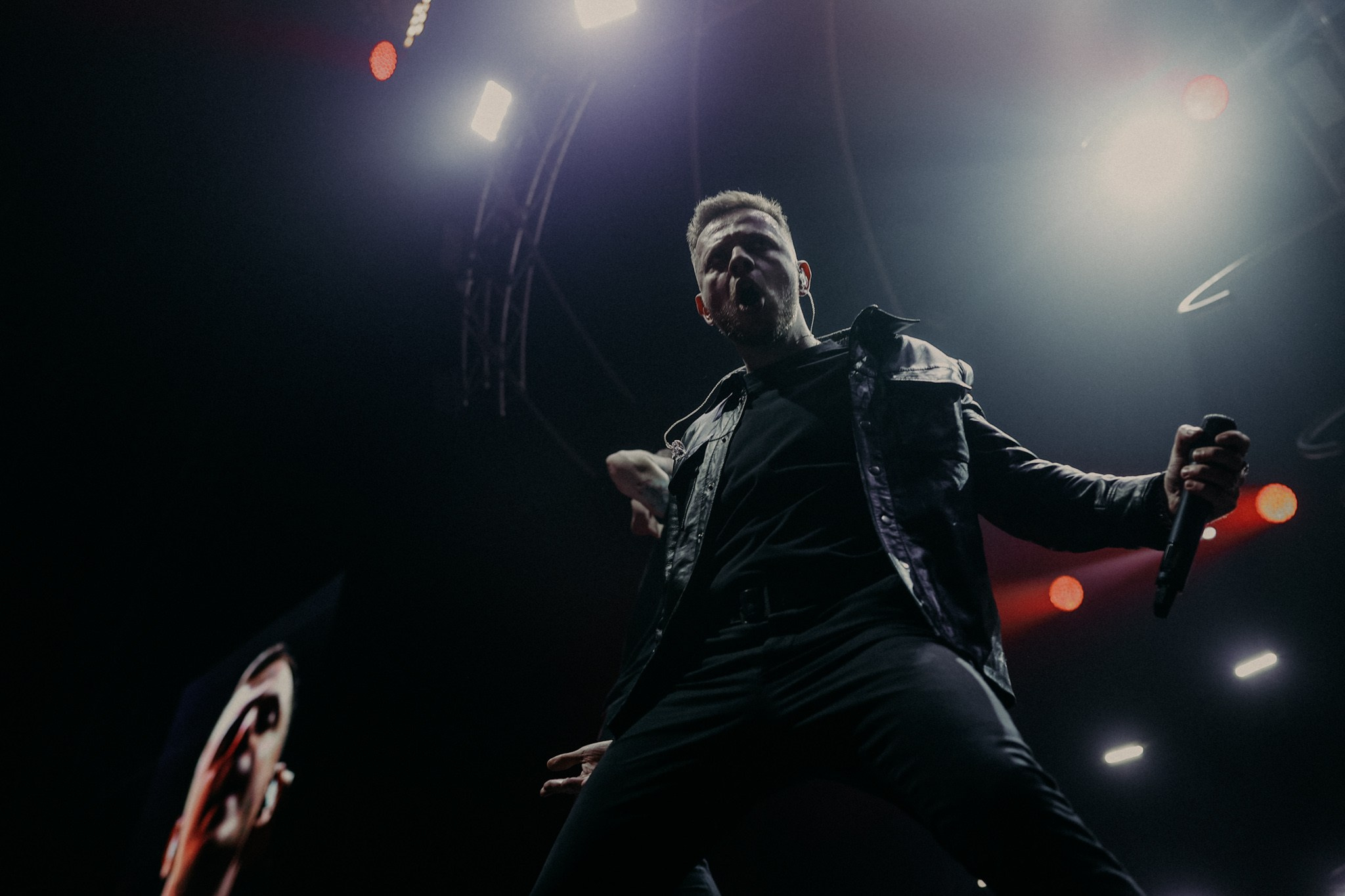 ANACONDAZ @MUSIC MEDIA DOM