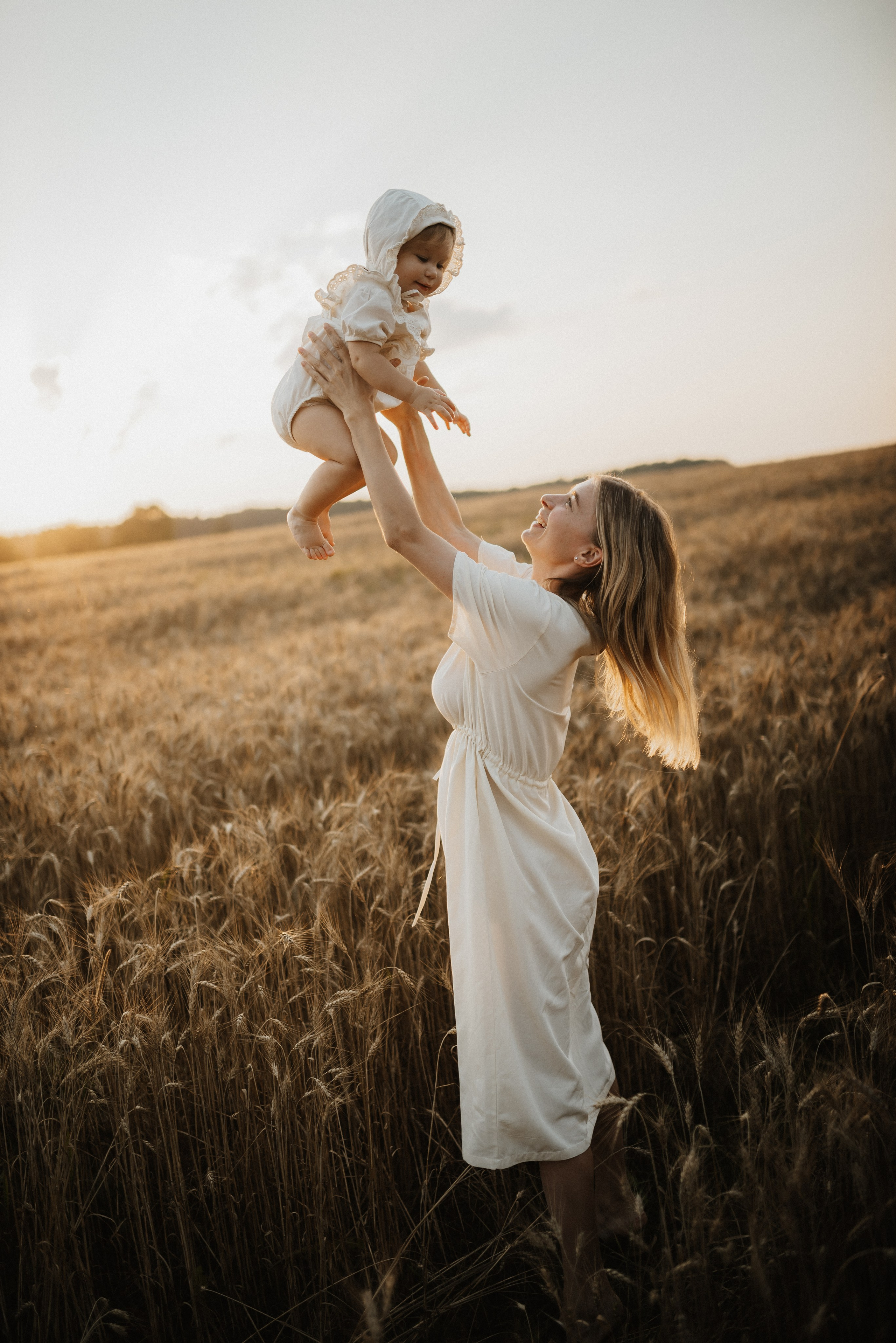 Красивая закатная история мамы и дочки. Фотограф Алексин, Тула
