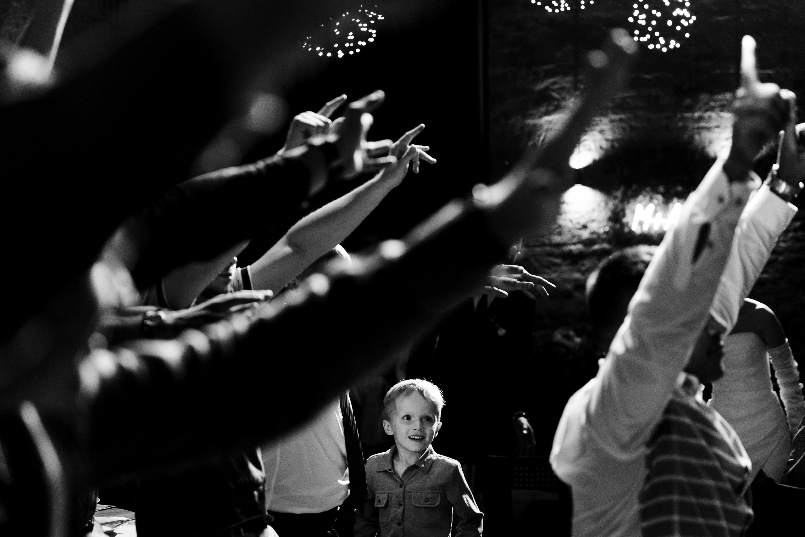 Счастье рядом. Свадебный фотограф-видеограф в Красноярске Евгений Константинопольский