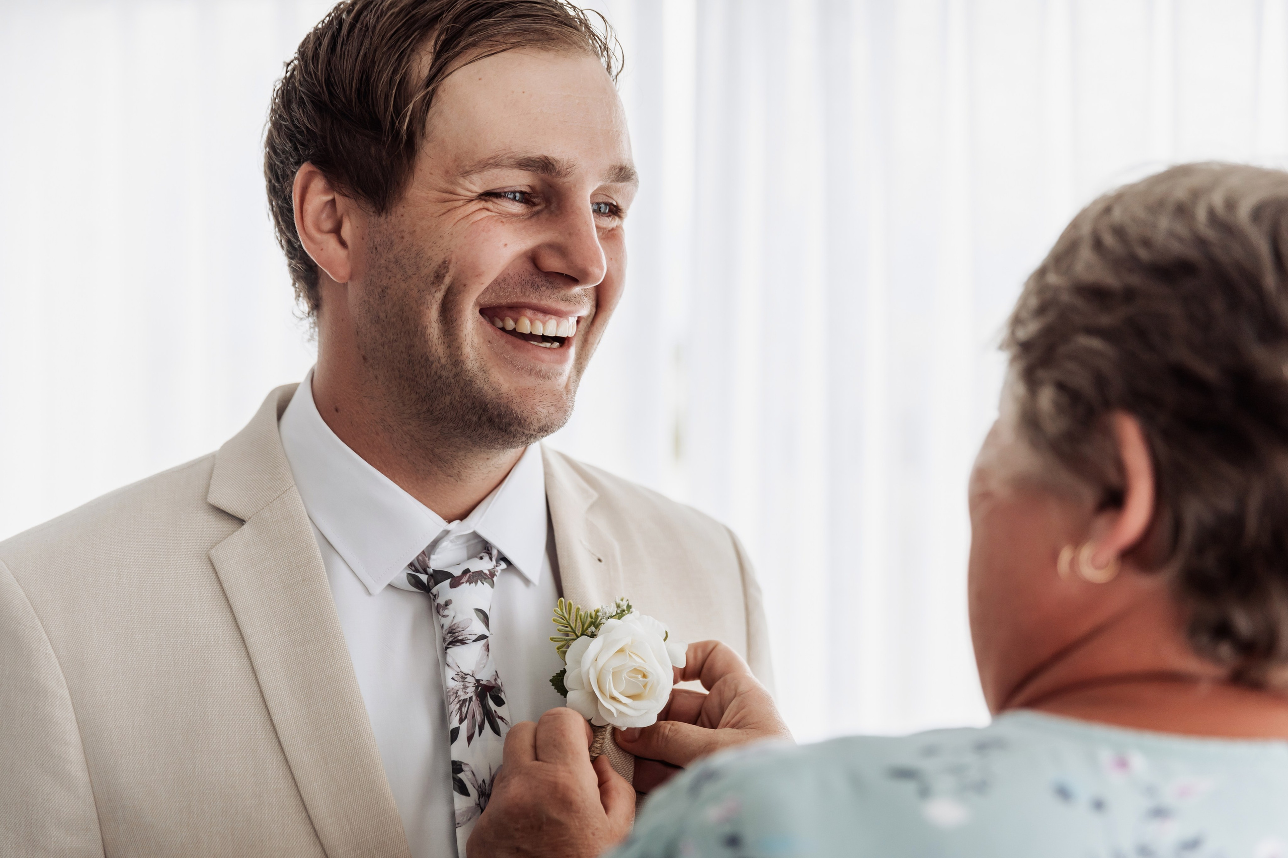 …Timeless connection. Golden Moments Editing — We do Wedding’s Retouch and Video Editing