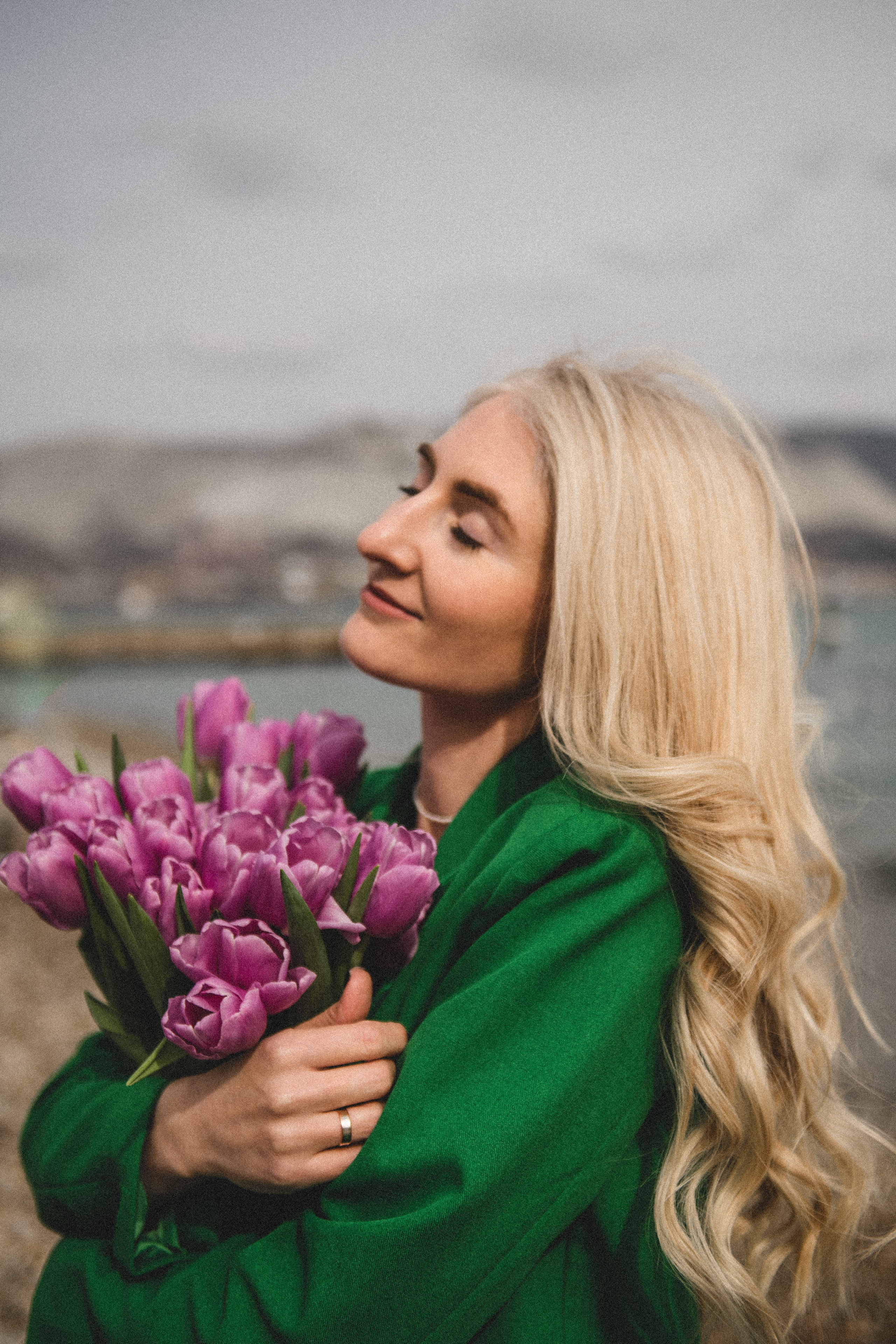 Фотограф новороссийск, женская фотосессия с цветами, фотосессия весной. Свадебный фотограф Новороссийск Марина КрамарИна Полещук