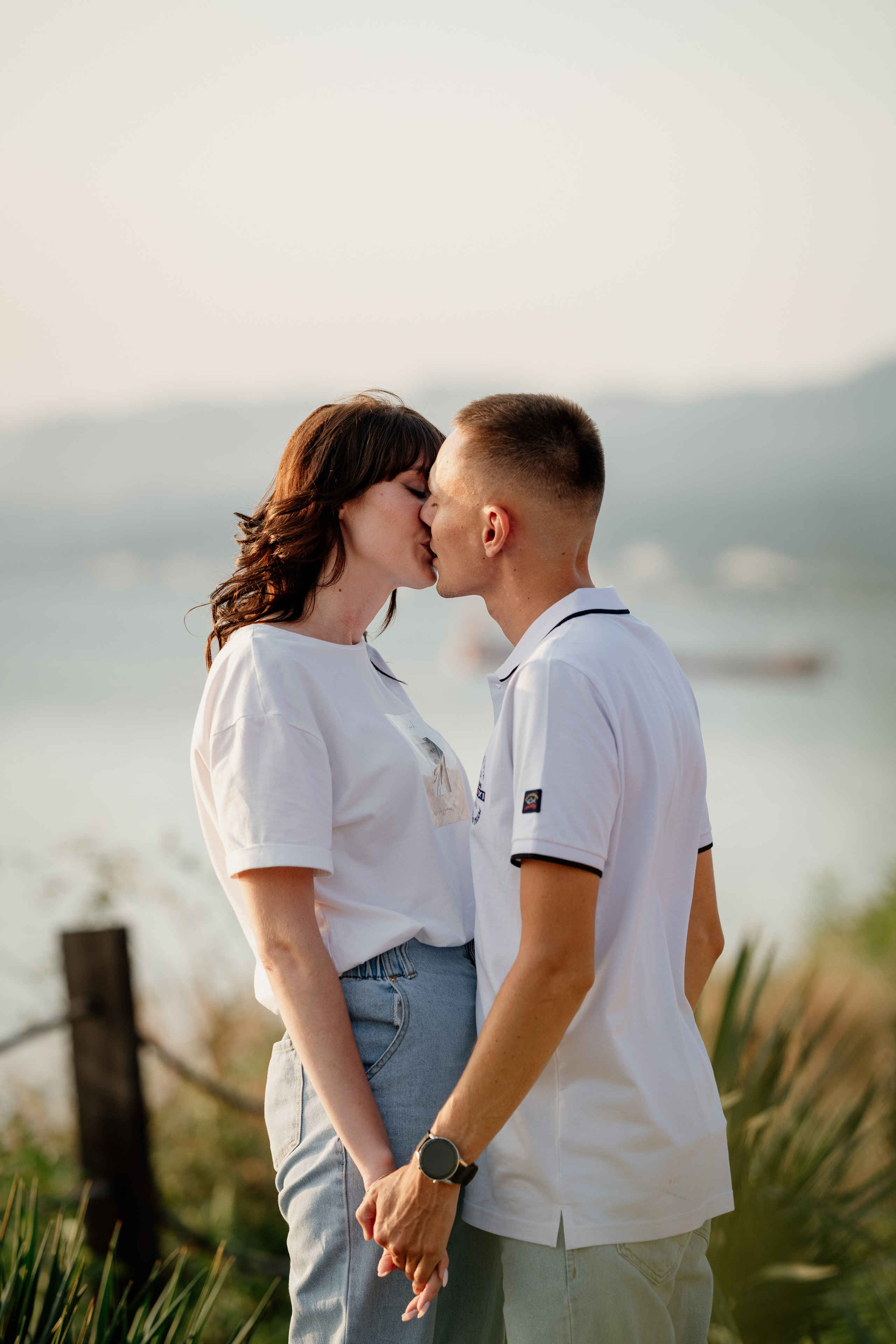 Фотосессия влюбленных на море. Свадебный фотограф Новороссийск Марина КрамарИна Полещук