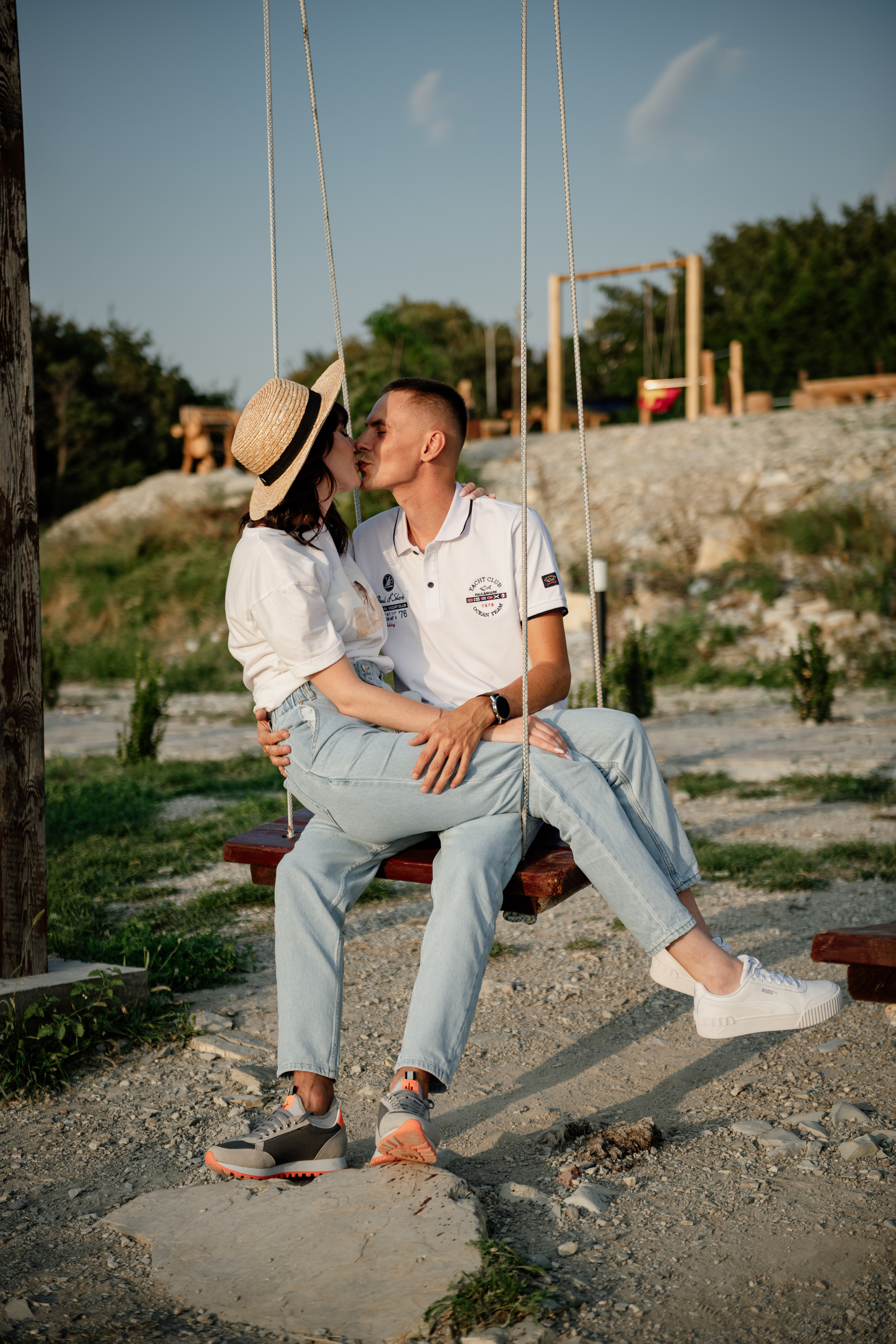 Фотосессия влюбленных на море. Свадебный фотограф Новороссийск Марина КрамарИна Полещук