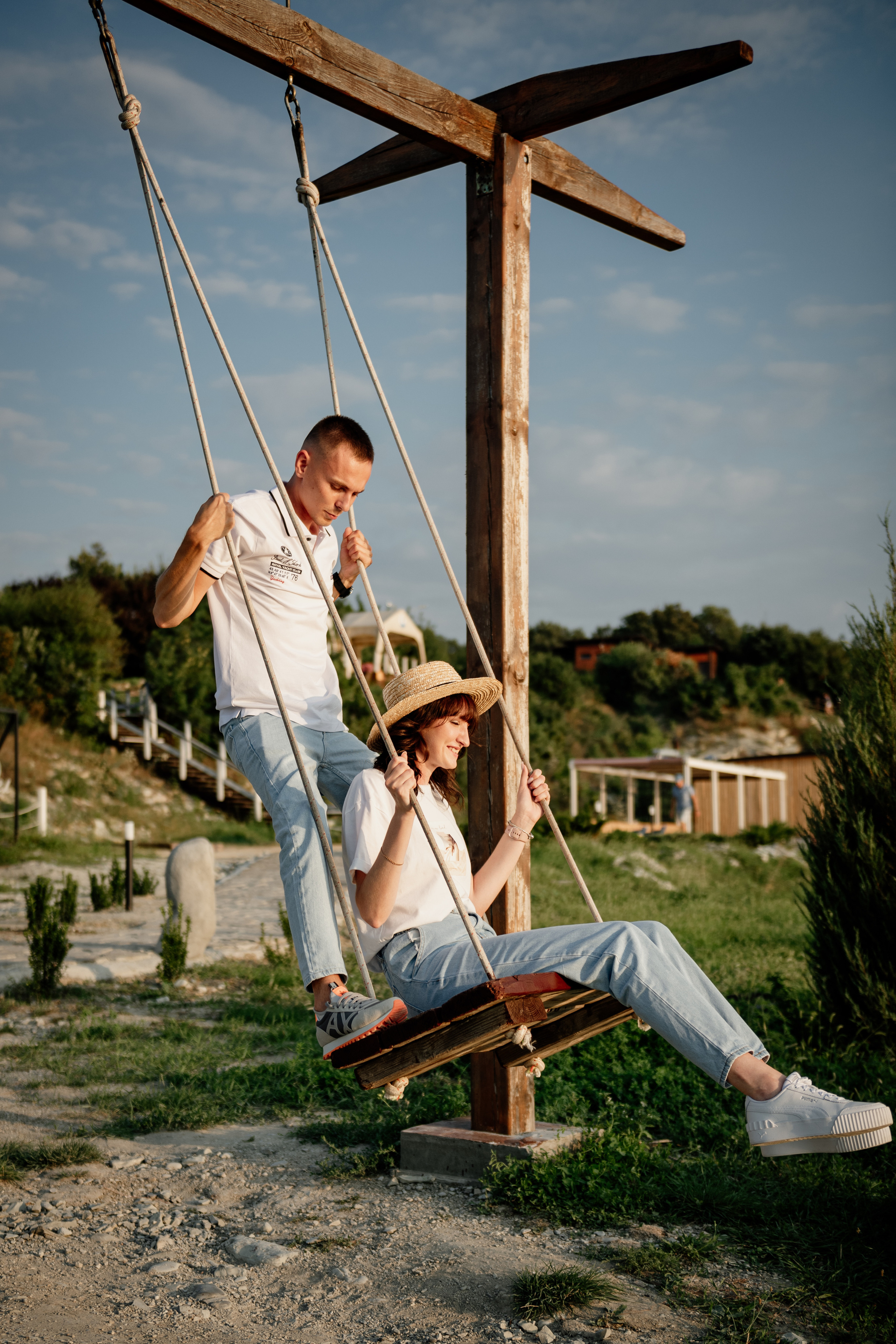 Фотосессия влюбленных на море. Свадебный фотограф Новороссийск Марина КрамарИна Полещук