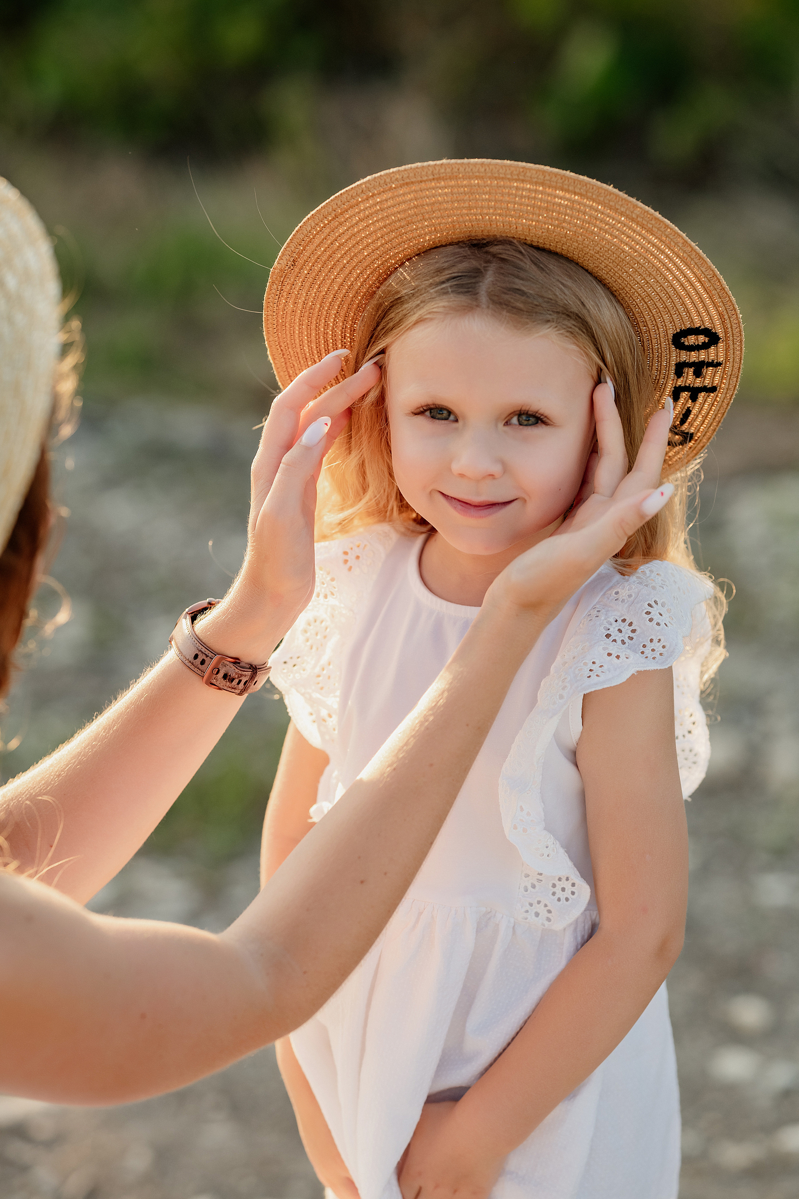 Семейная фотосессия, фотосессия семь, летняя фотосессия семьи. Свадебный фотограф Новороссийск Марина КрамарИна Полещук