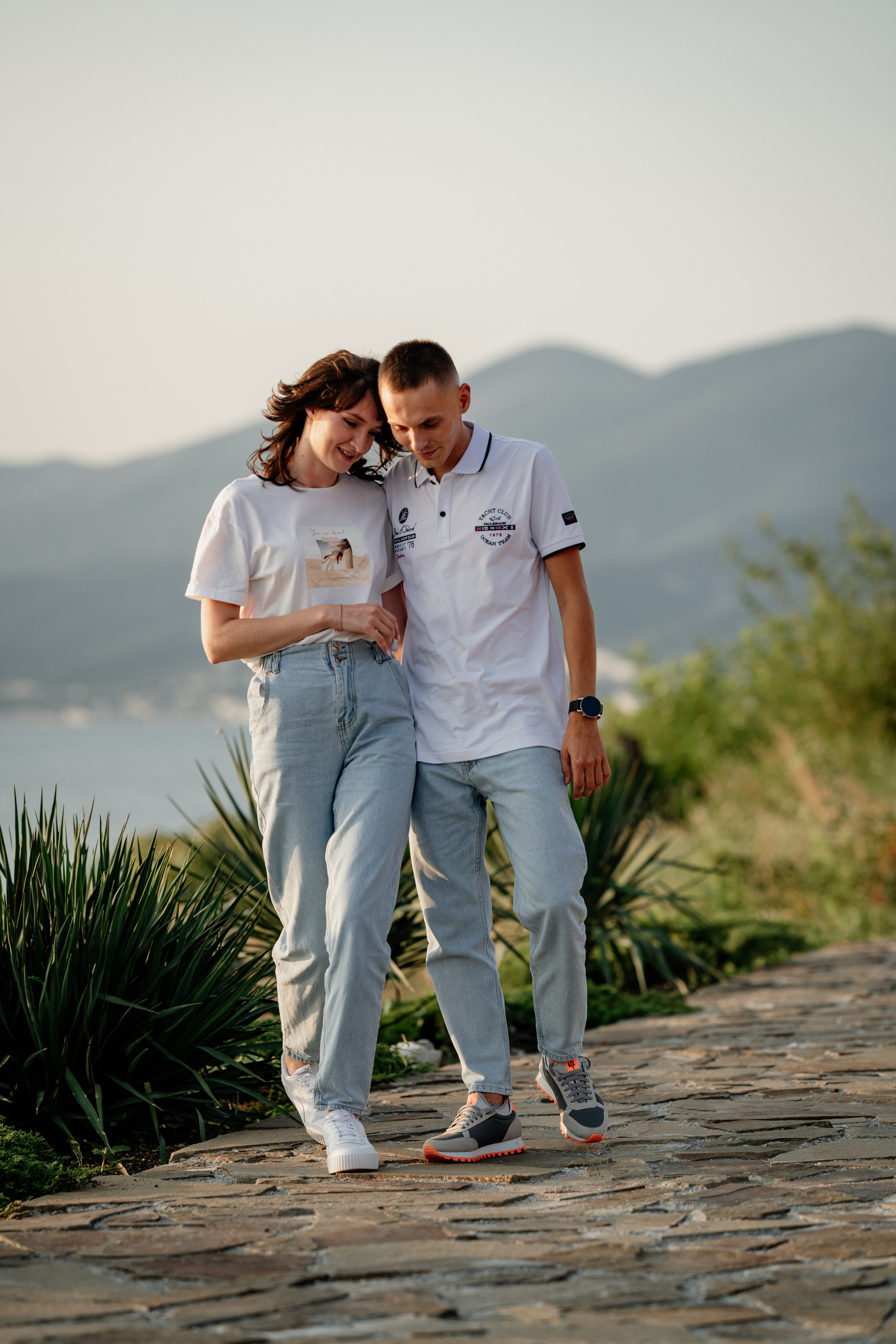 Фотосессия влюбленных на море. Свадебный фотограф Новороссийск Марина КрамарИна Полещук