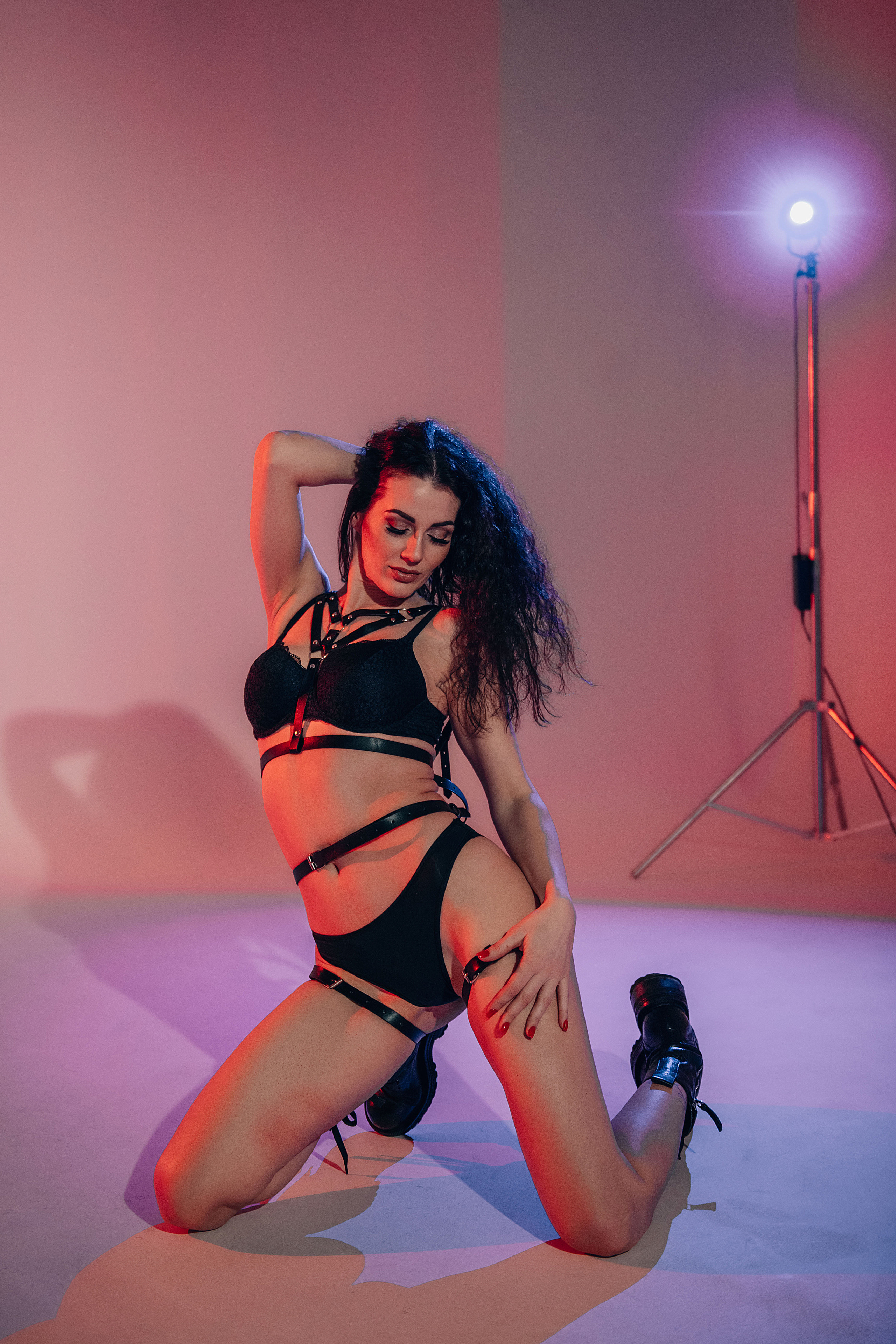 Аня будуар минимализм. Свадебный фотограф Новороссийск Марина КрамарИна Полещук