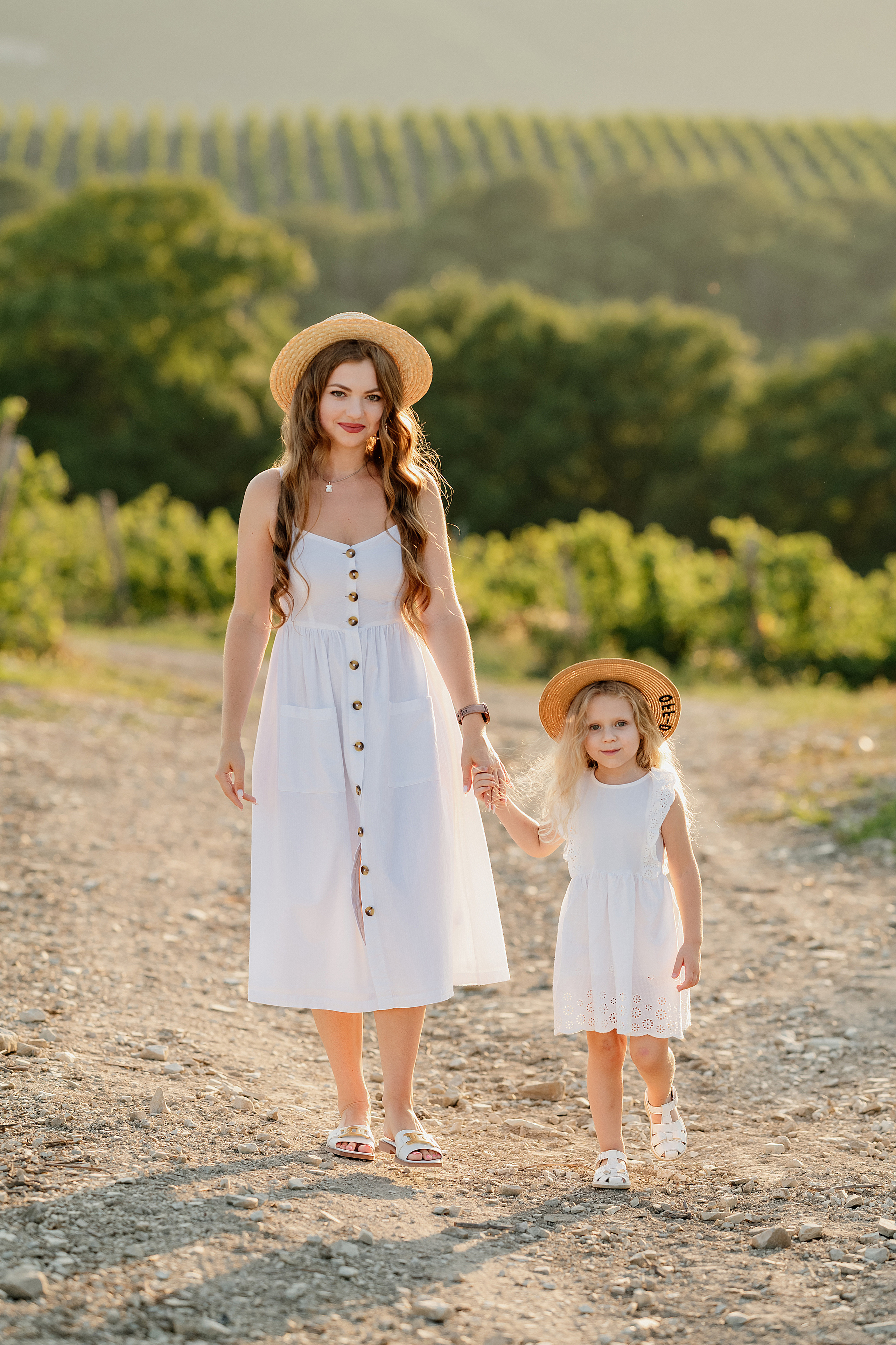 Семейная фотосессия, фотосессия семь, летняя фотосессия семьи. Свадебный фотограф Новороссийск Марина КрамарИна Полещук