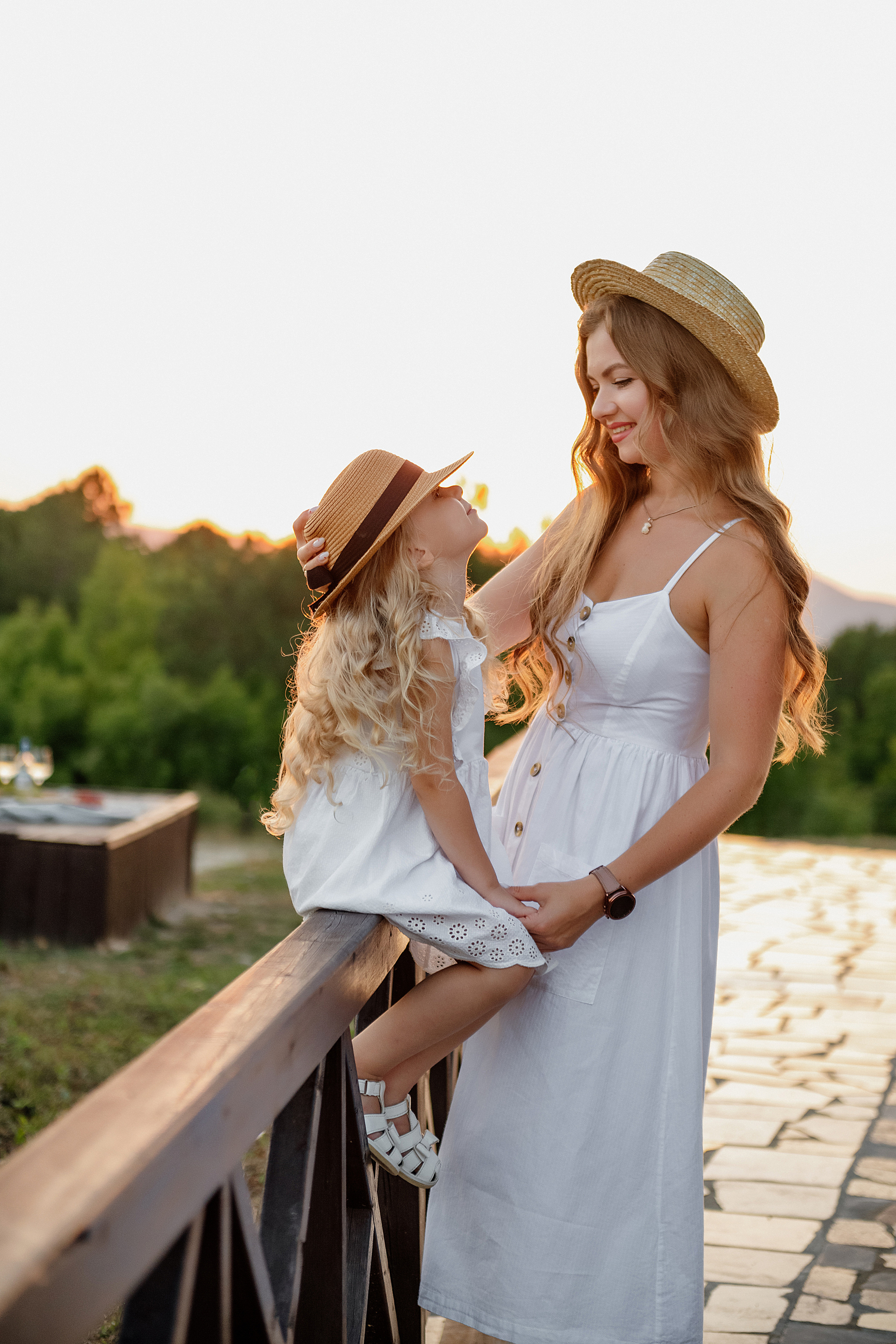 Семейная фотосессия, фотосессия семь, летняя фотосессия семьи. Свадебный фотограф Новороссийск Марина КрамарИна Полещук