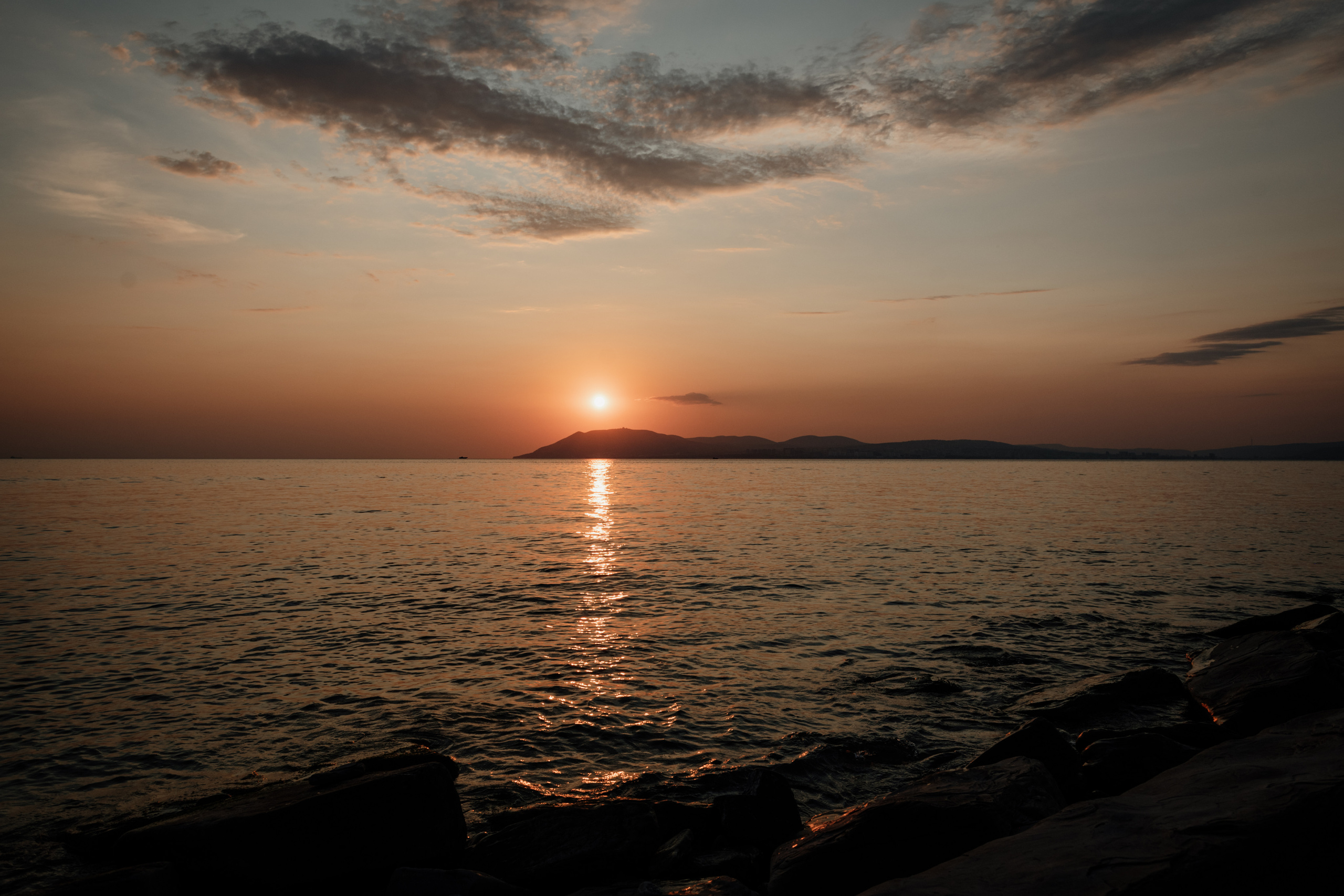 Фотосессия влюбленных на море. Свадебный фотограф Новороссийск Марина КрамарИна Полещук