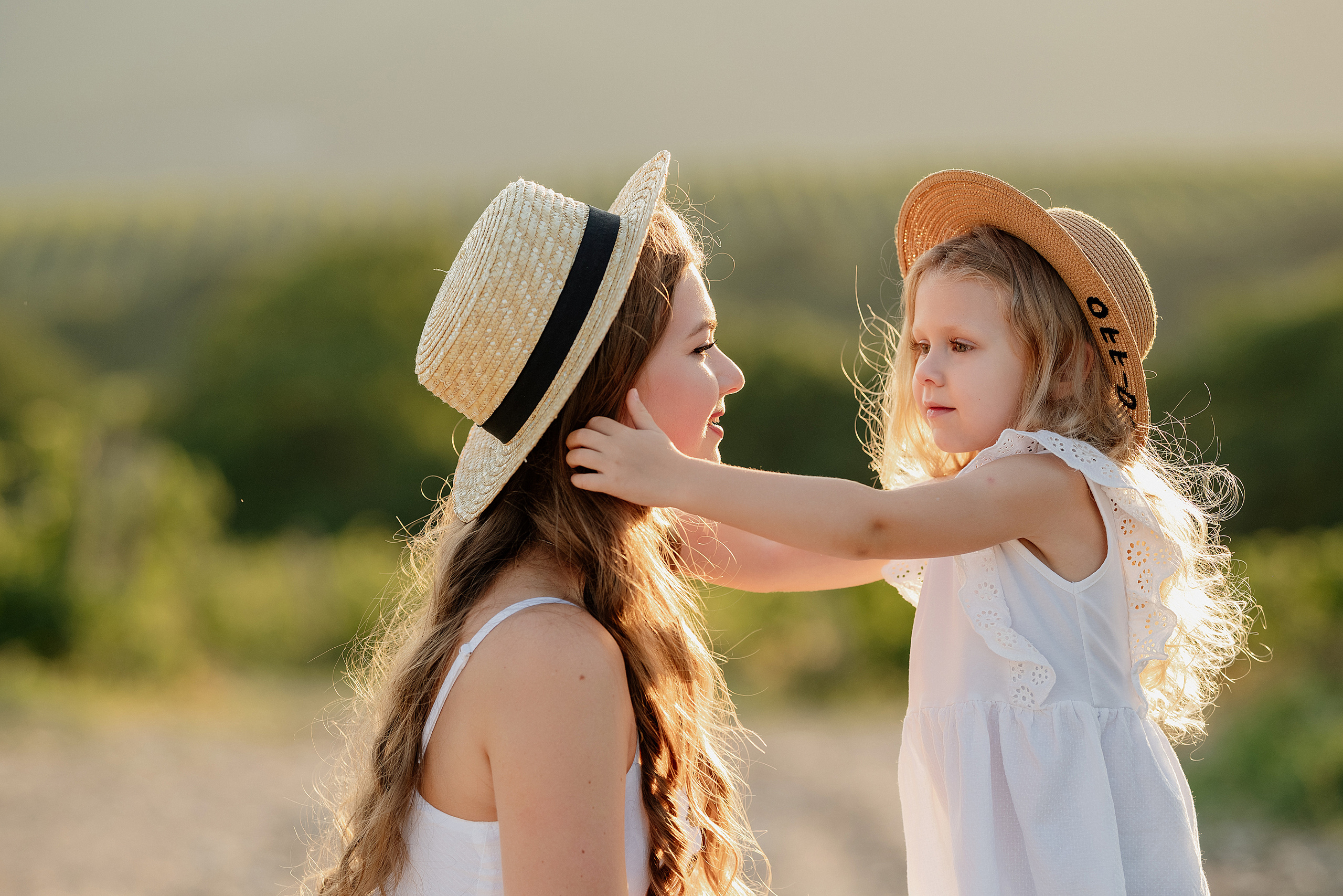 Семейная фотосессия, фотосессия семь, летняя фотосессия семьи. Свадебный фотограф Новороссийск Марина КрамарИна Полещук
