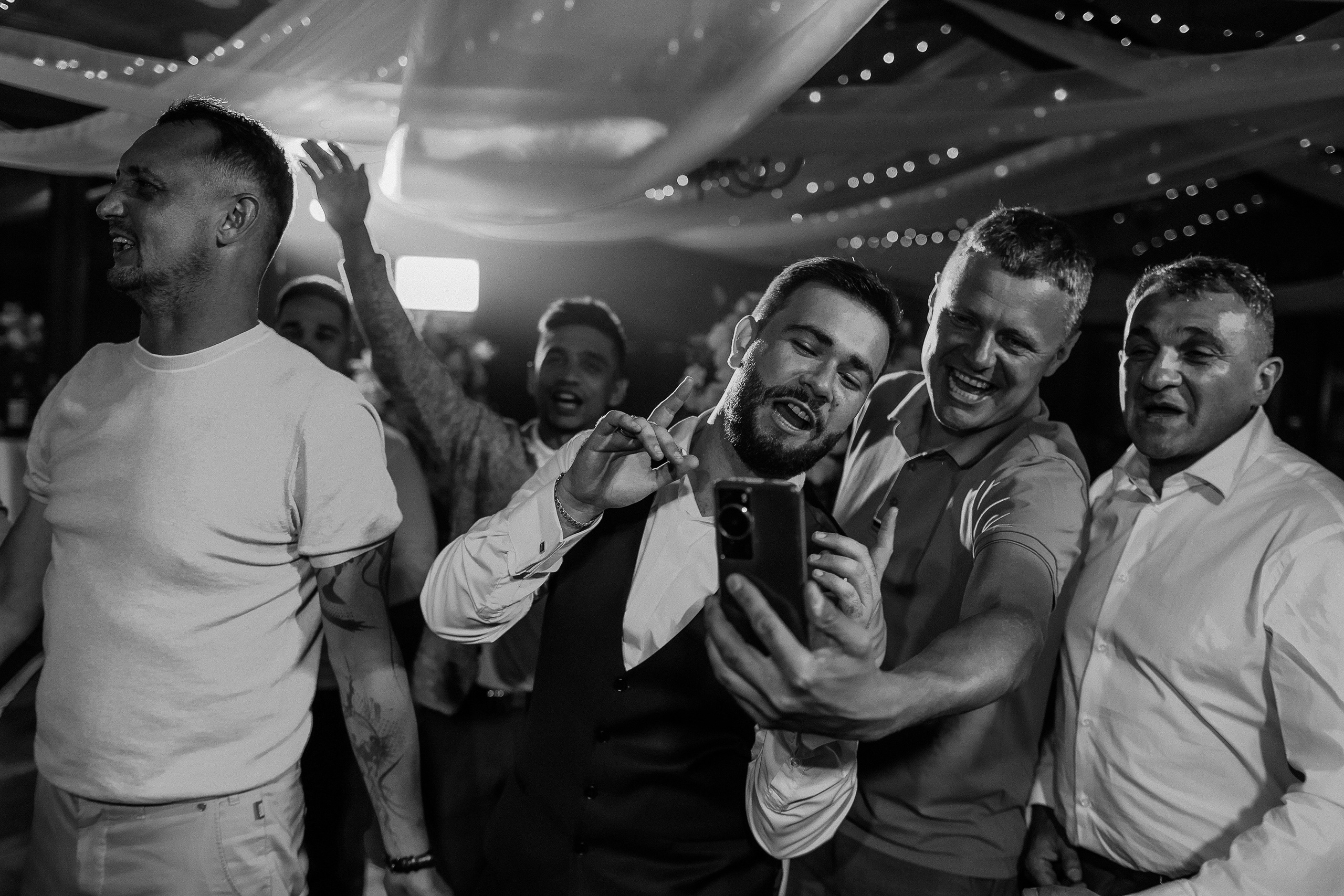 ЮРИЙ&ВАЛЕРИЯ. Фотограф Константин Неретин Магнитогорск, Челябинск, Екатеринбург, Москва, Питер, Тюмень