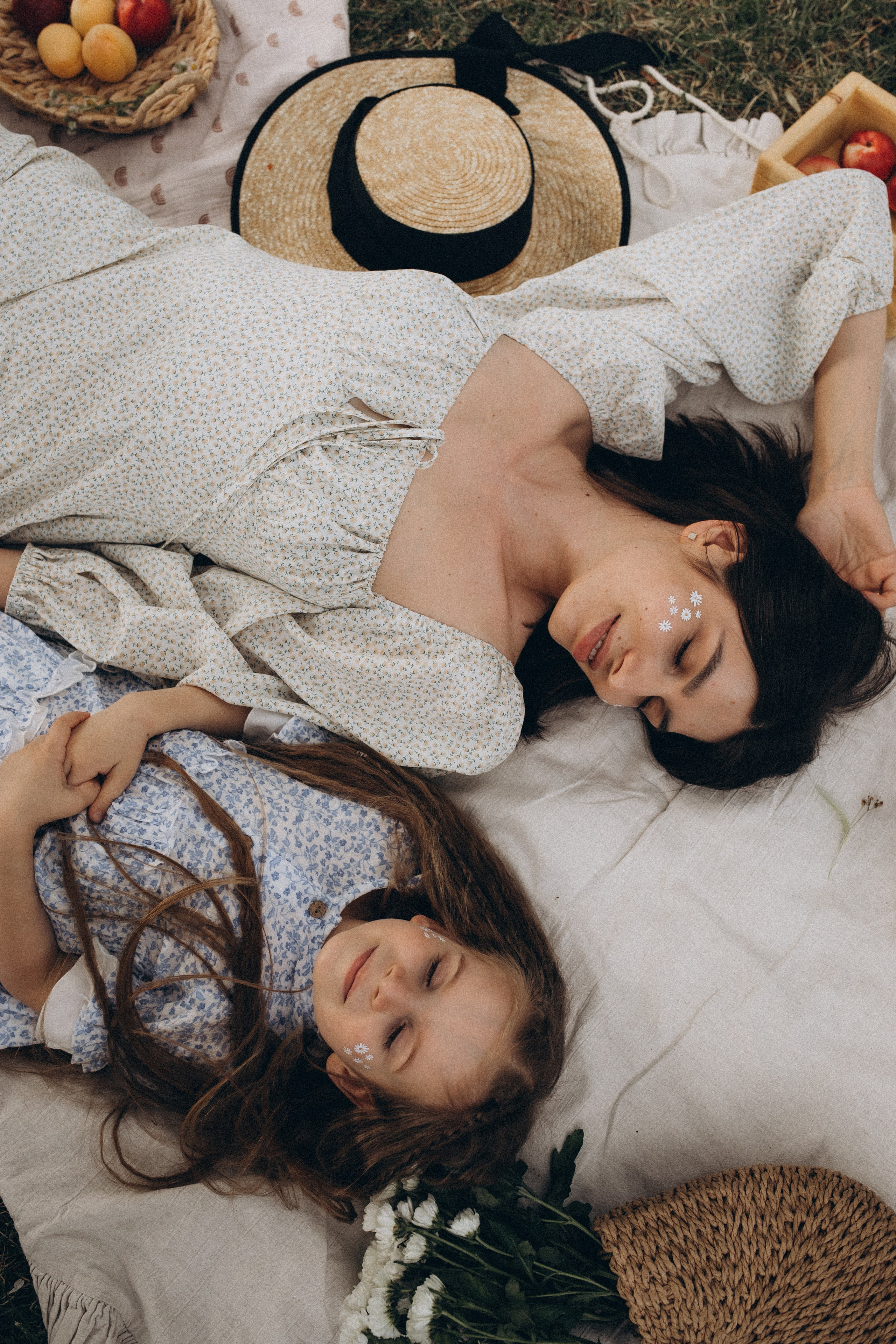 Летний семейный пикник на природе. Семейный и свадебный фотограф Анна Кожокарь