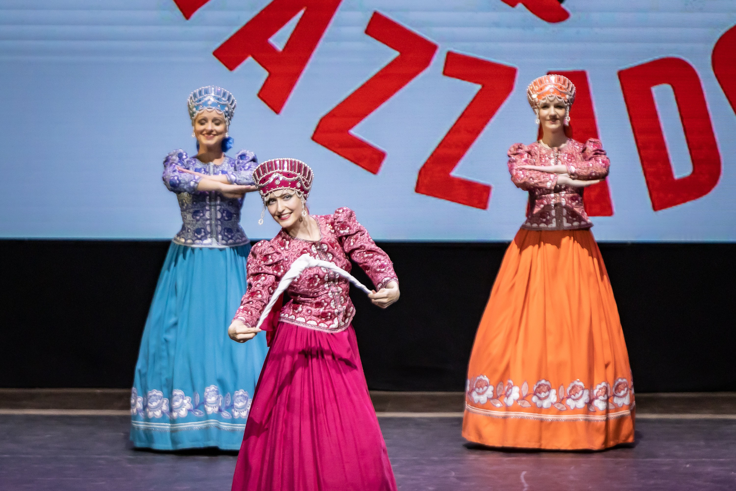 Концерт ансамбля народного такца «Раззадоры». Фотограф Владимир Охрименко