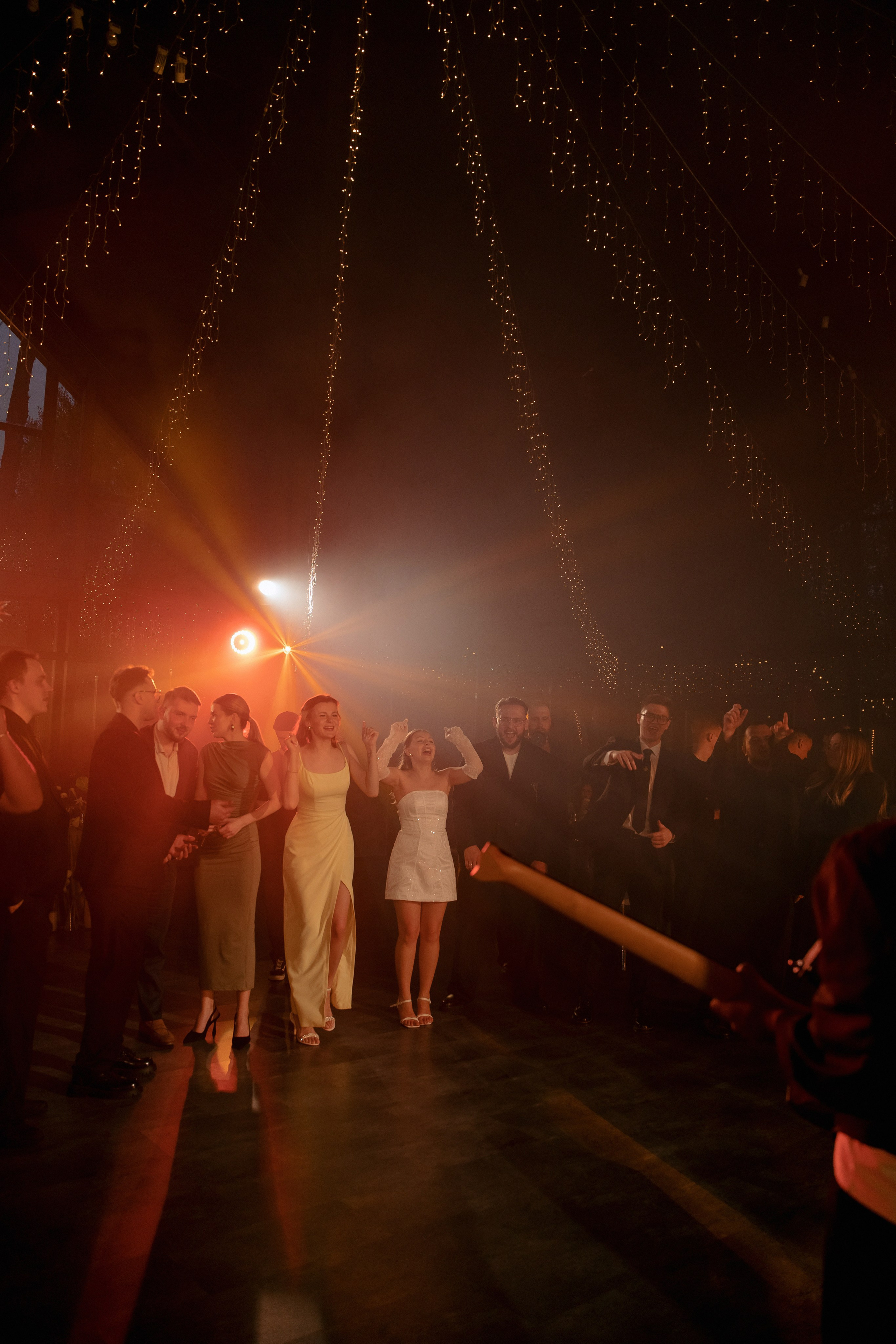 ЛЕС Event House выездная регистрация и свадебный банкет на площадке ЛЕС. Свадебный фотограф Москва