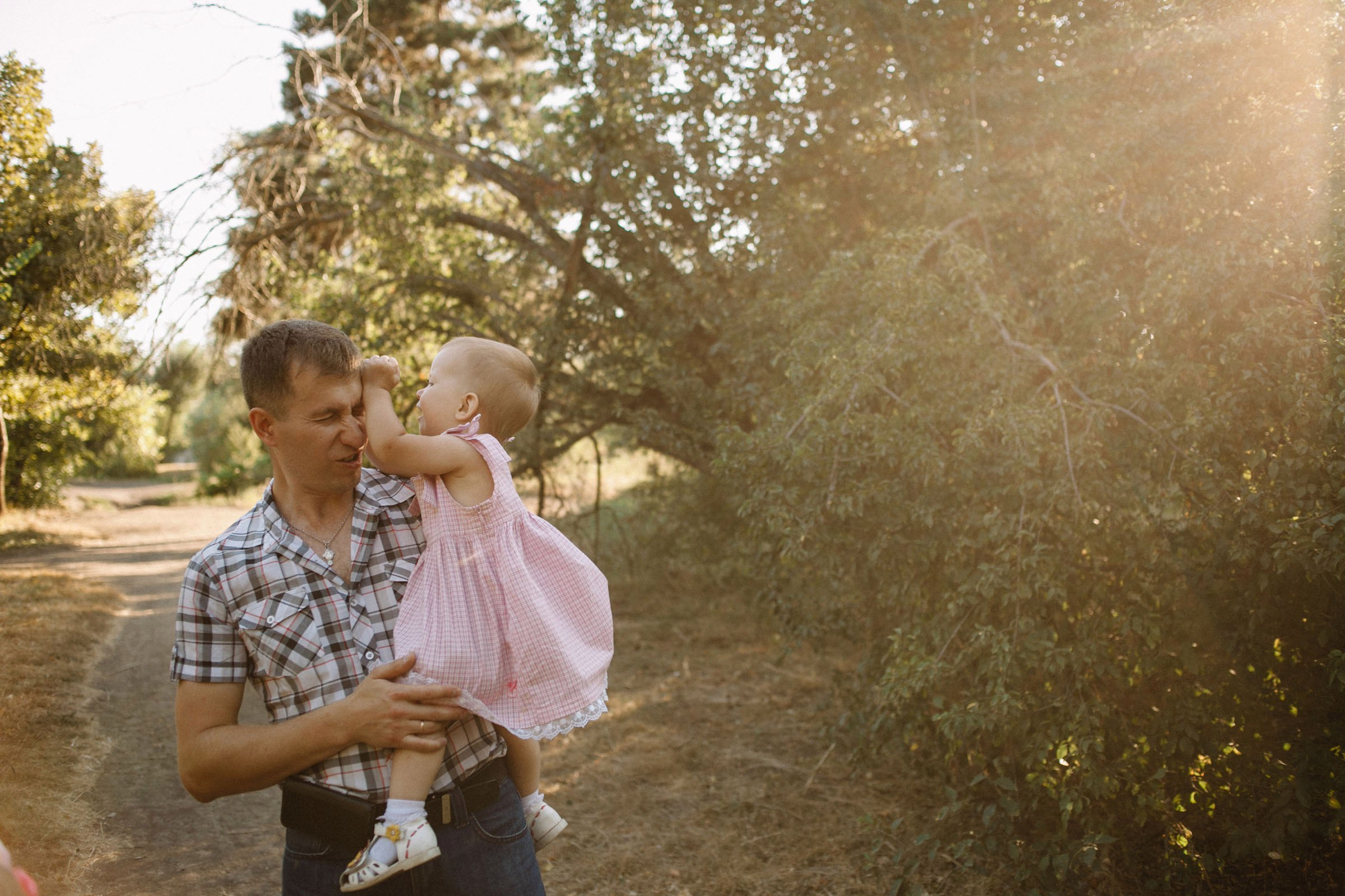 Семейная фотосессия беременности. Семейный и свадебный фотограф в Майкопе Михаил Мартиросян