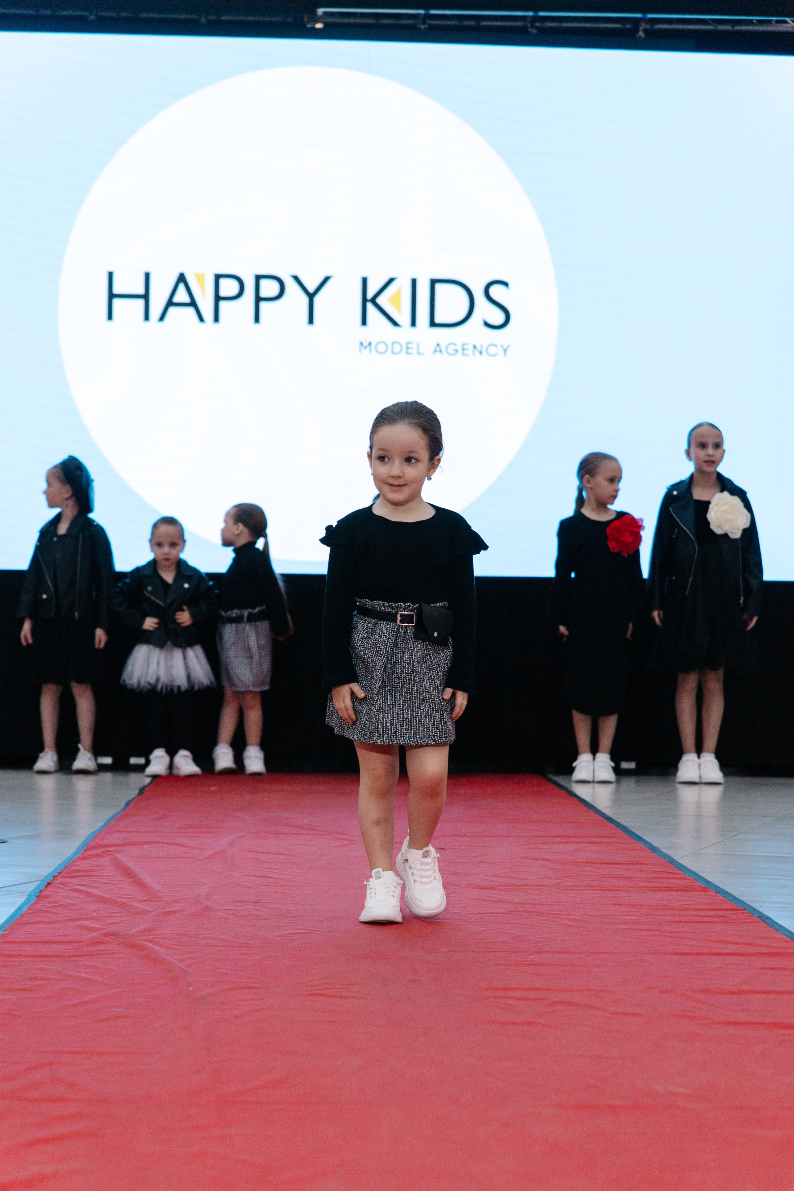 Показ HAPPY KIDS. Анна Таркина