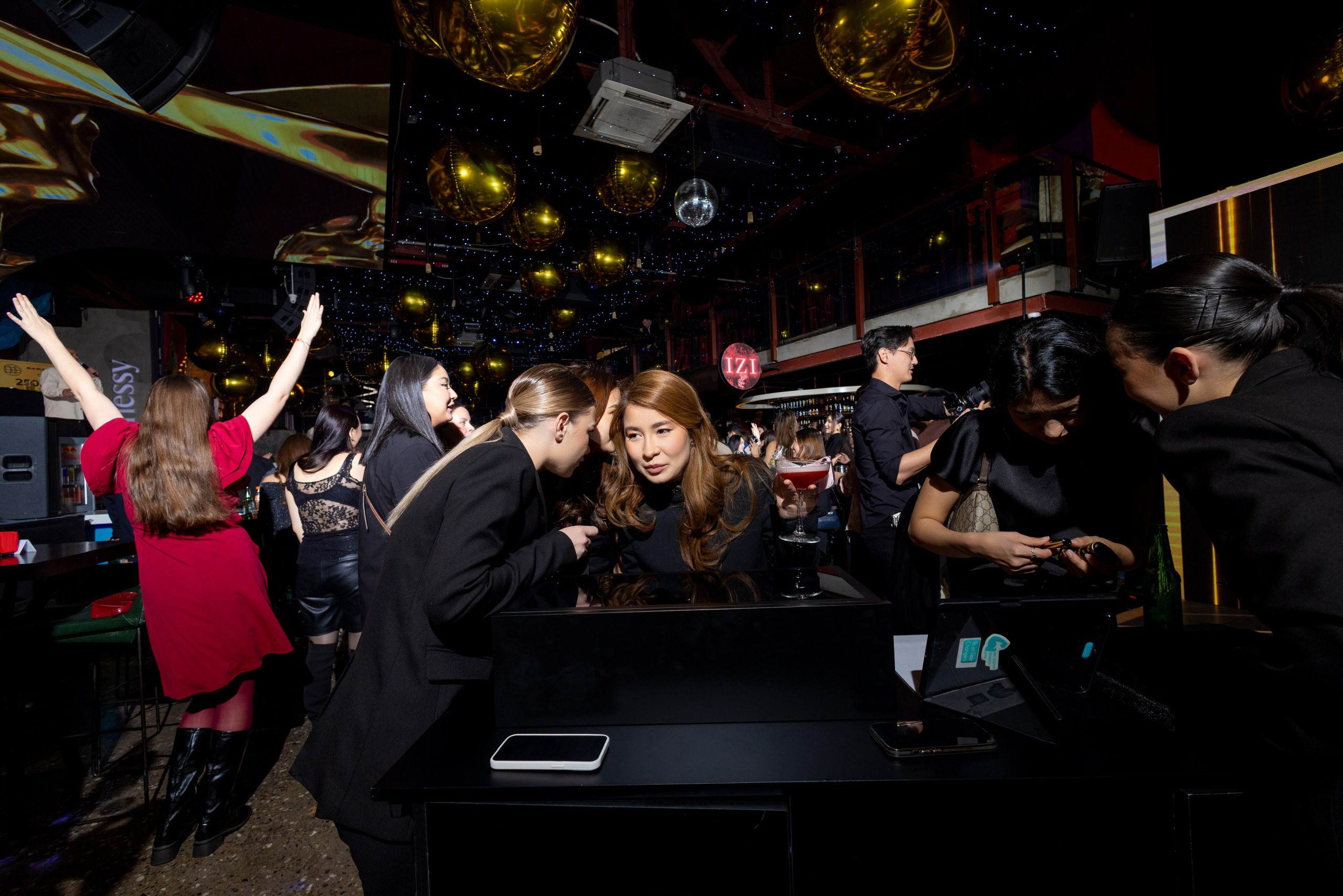 Iqos | Bazaar Event. Кристина Шнайдер репортажный фотограф Алматы