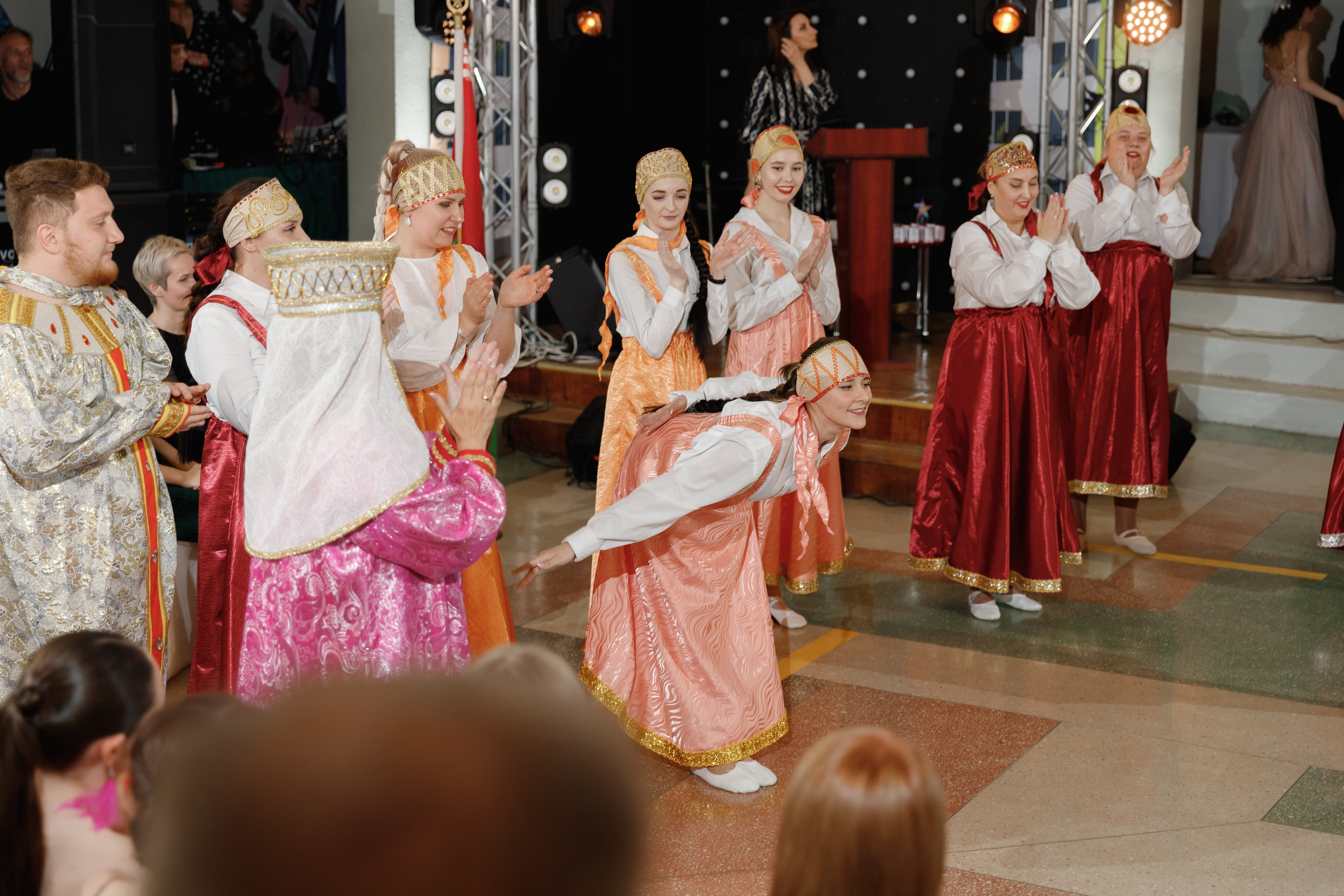 Школьный выпускной 2023 год в Минске. Свадебный фотограф в Минске/Беларуси Сергей Спиридонов