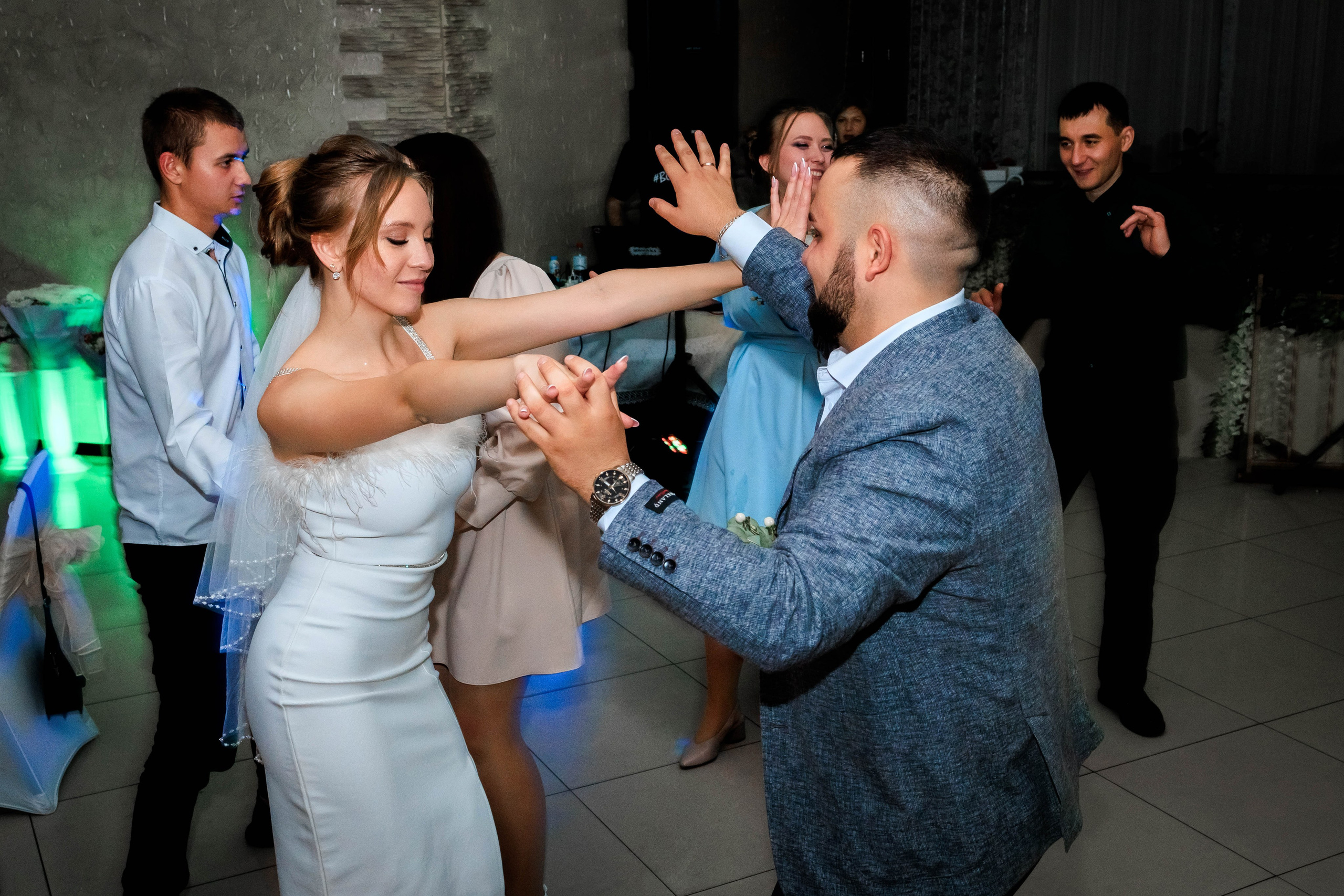 Елизавета и Данил. Свадебный и семейный фотограф в городе Россошь и Воронежской области