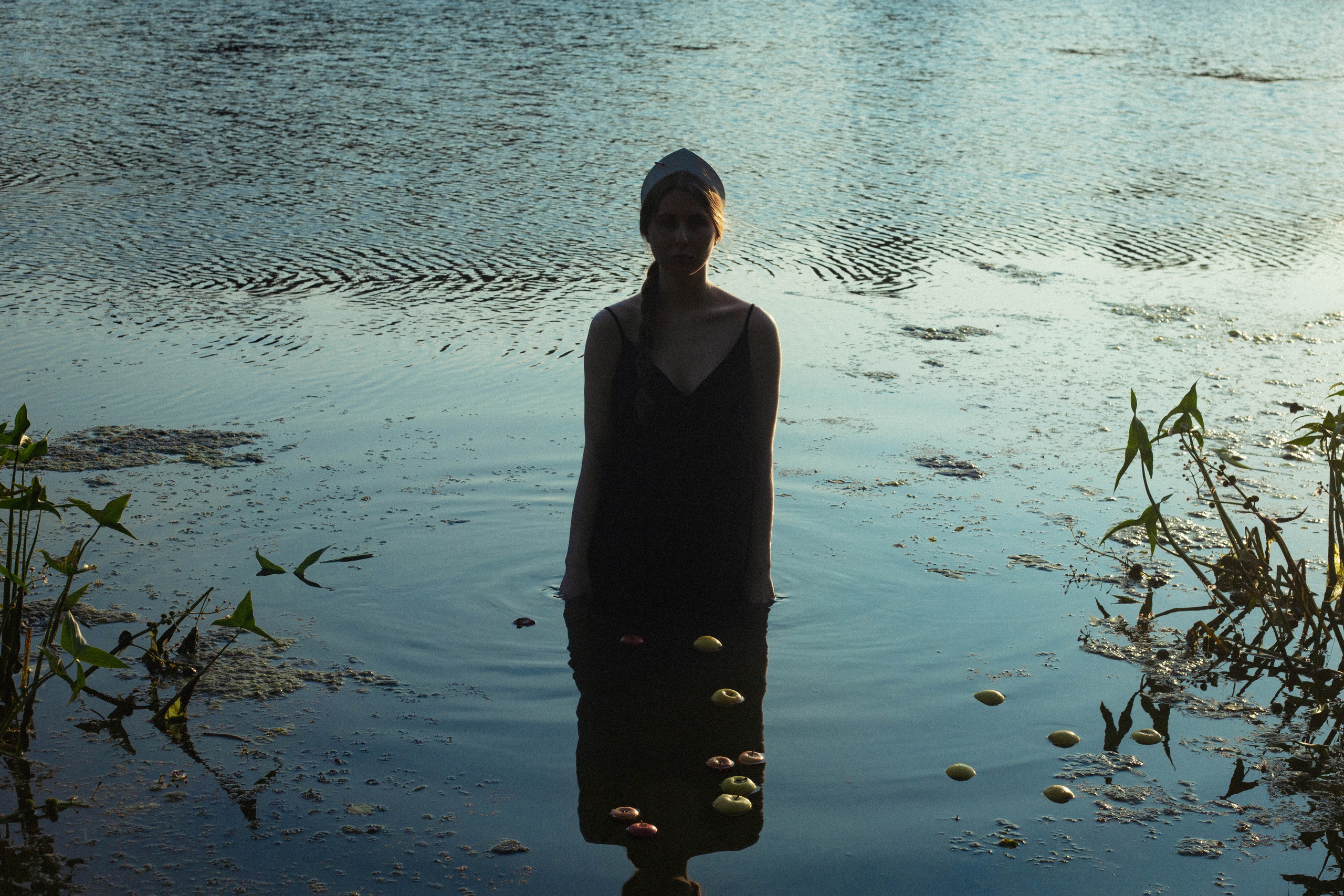 Яблонный. Портретный и Арт фотограф Москва, Санкт-Петербург, Тбилиси