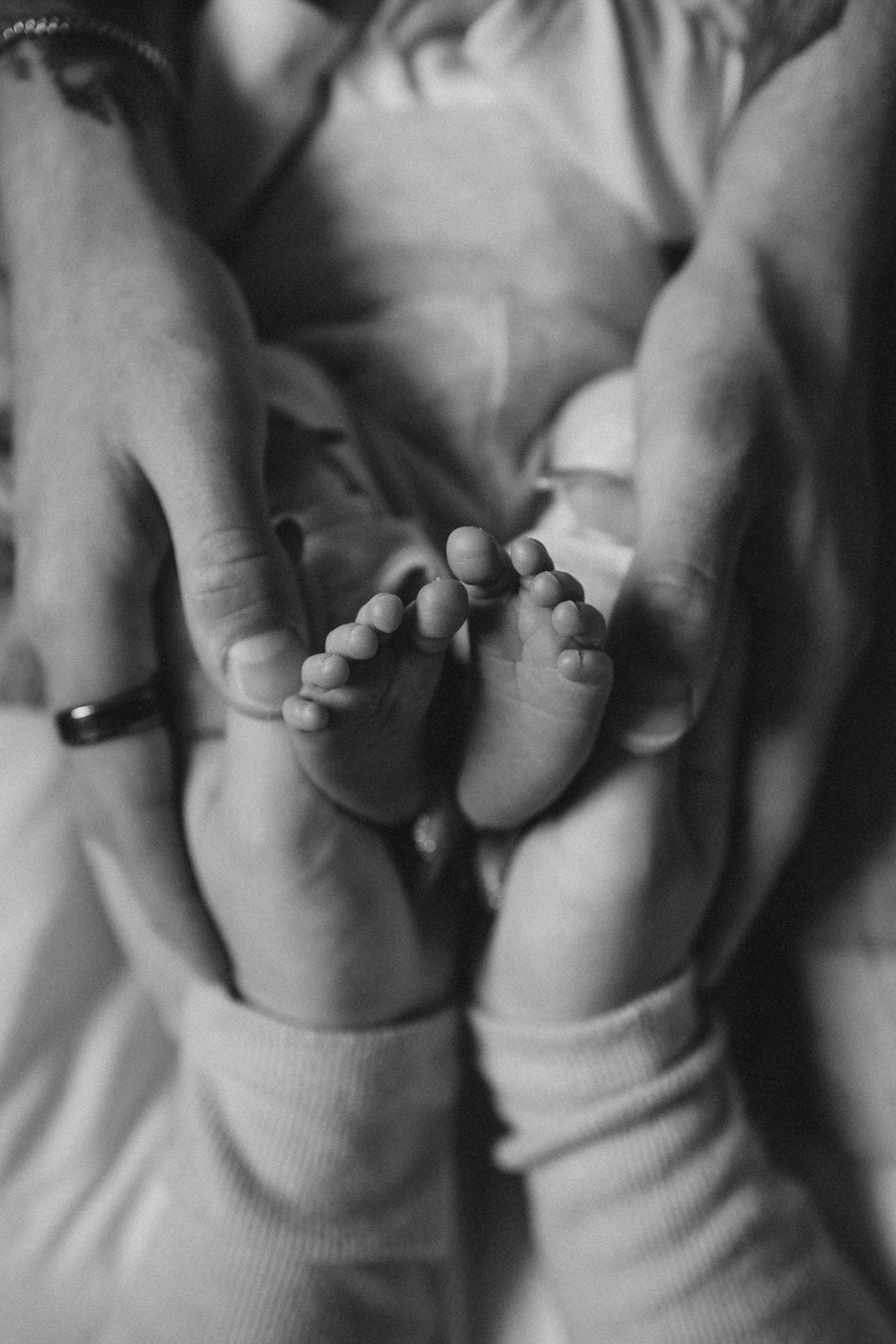 Newborn-Shooting zu Hause. Fotografin in Erlangen, Nürnberg und Umgebung