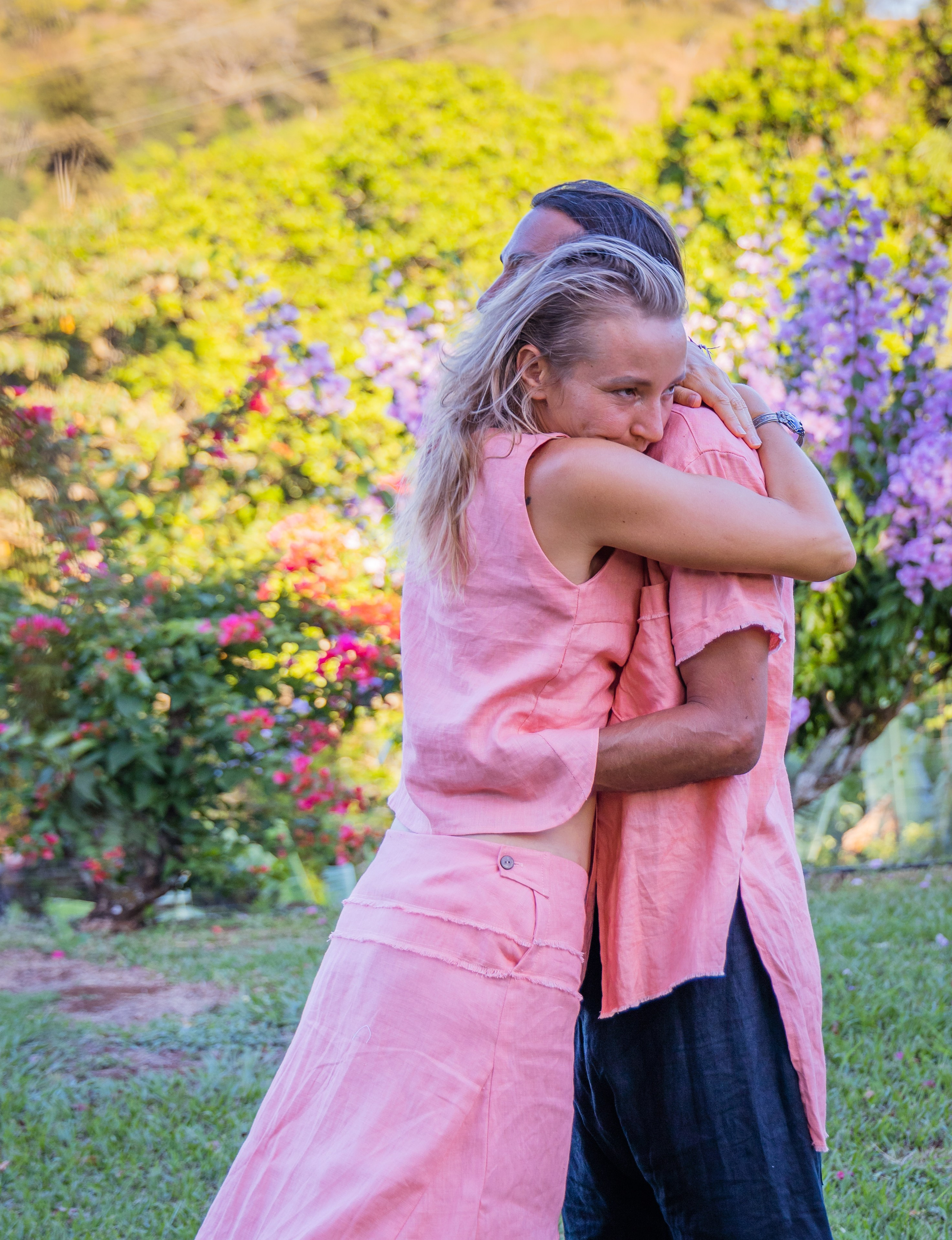 Content photo session for dressmaker. Family, portrait, content photo in Costa Rica Evgeniya Besprozvannykh