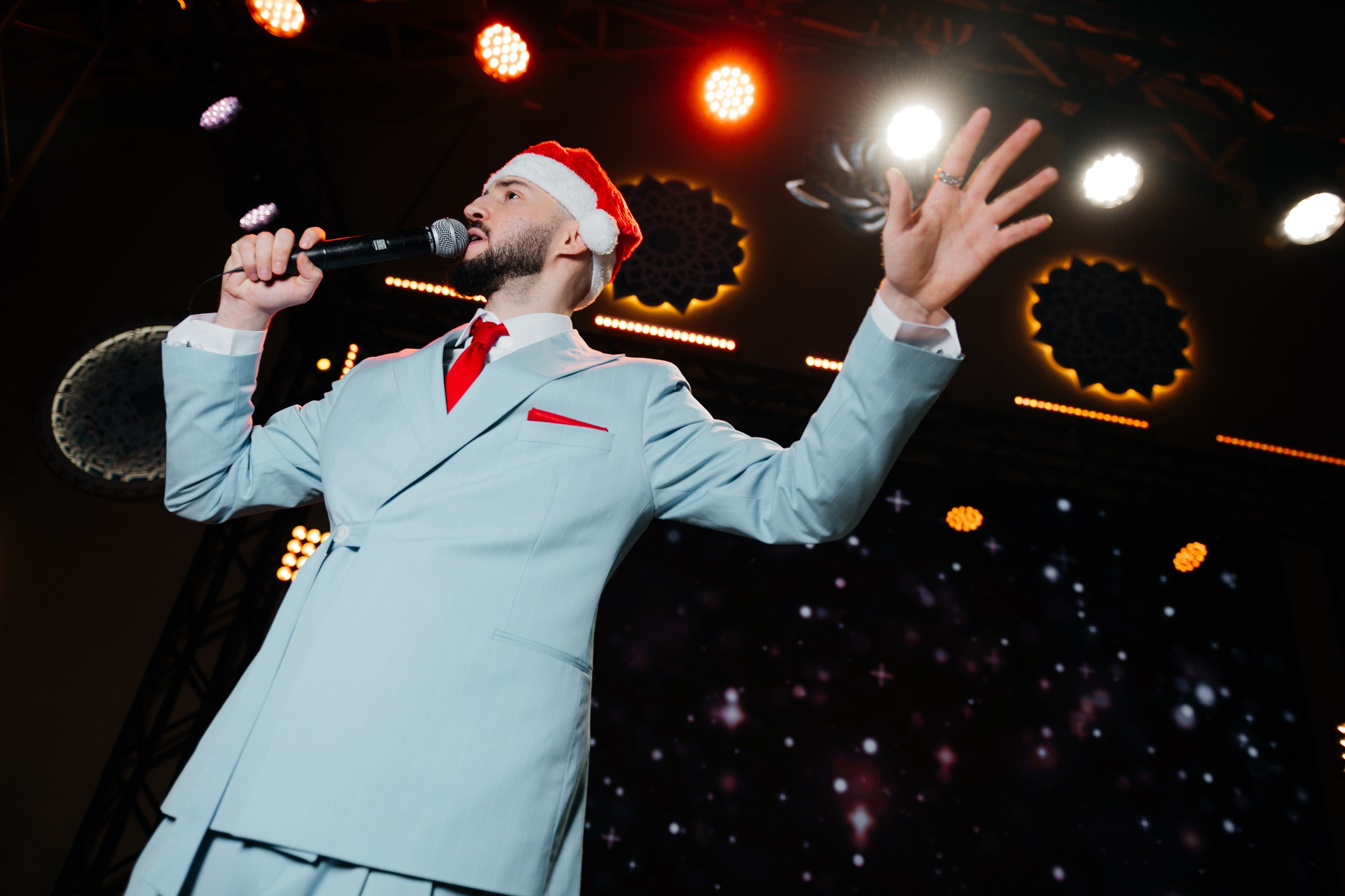 Новогодняя ночь 2024 в ресторане Чайхона ВО. Коммерческий фотограф в Санкт-Петербурге Анна Кобзарь