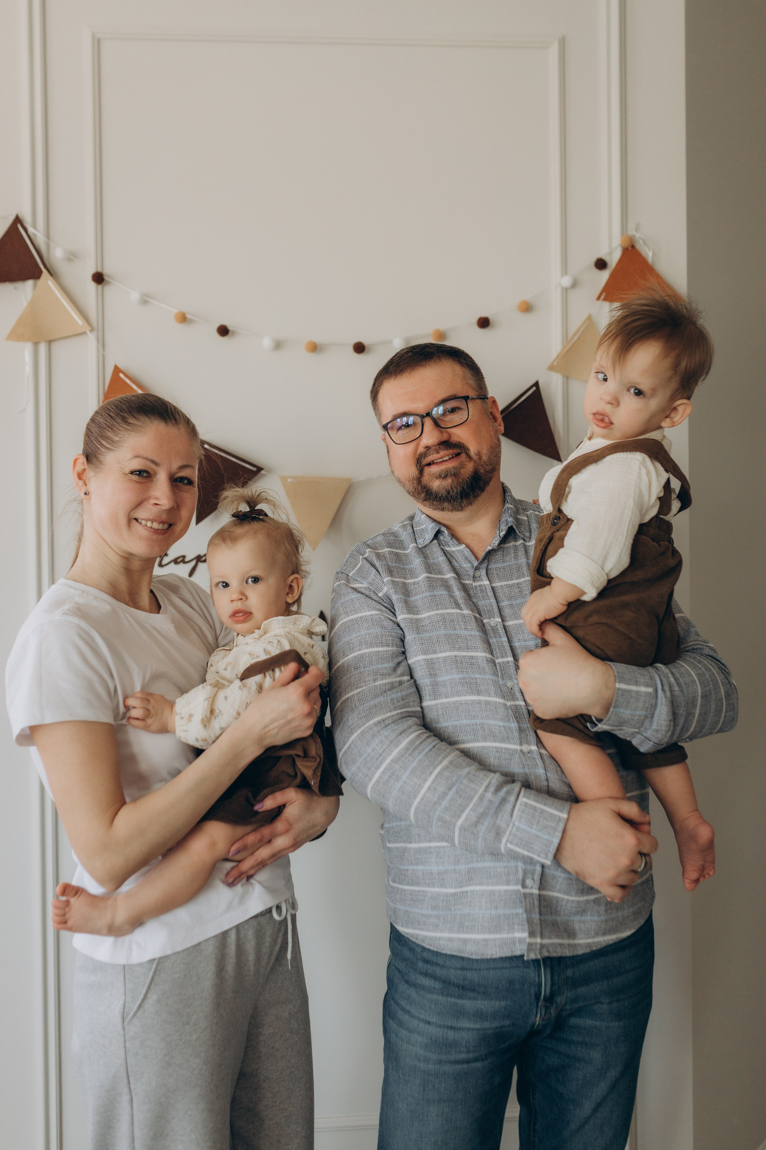 Кате и Саше 1 годик. Семейный фотограф и фотограф на роды в Ростове-на-Дону Мухина Виктория