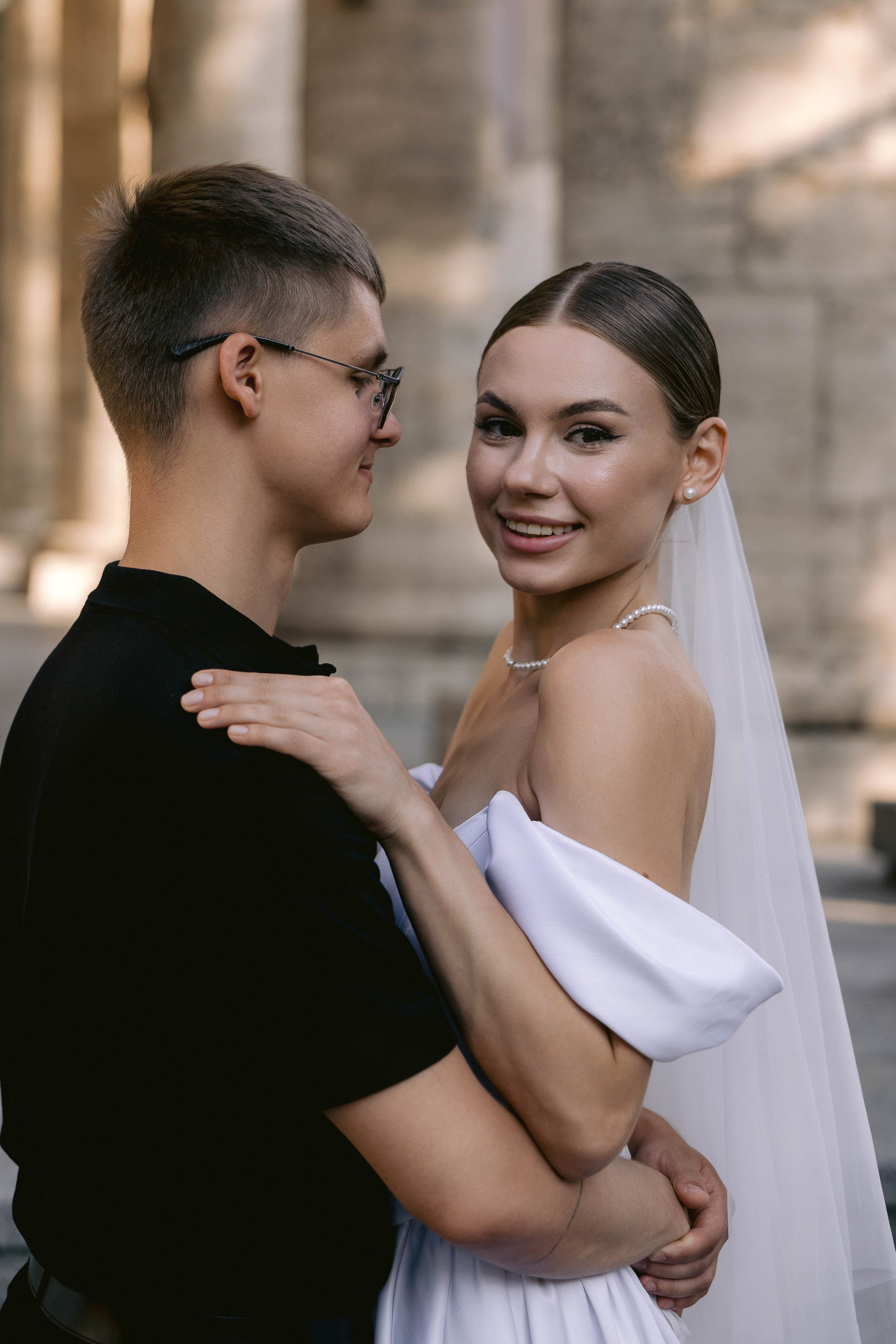 Татьяна, Вячеслав (Прогулка после ЗАГСа). Фотограф в Волгограде Кристина Прохоренко