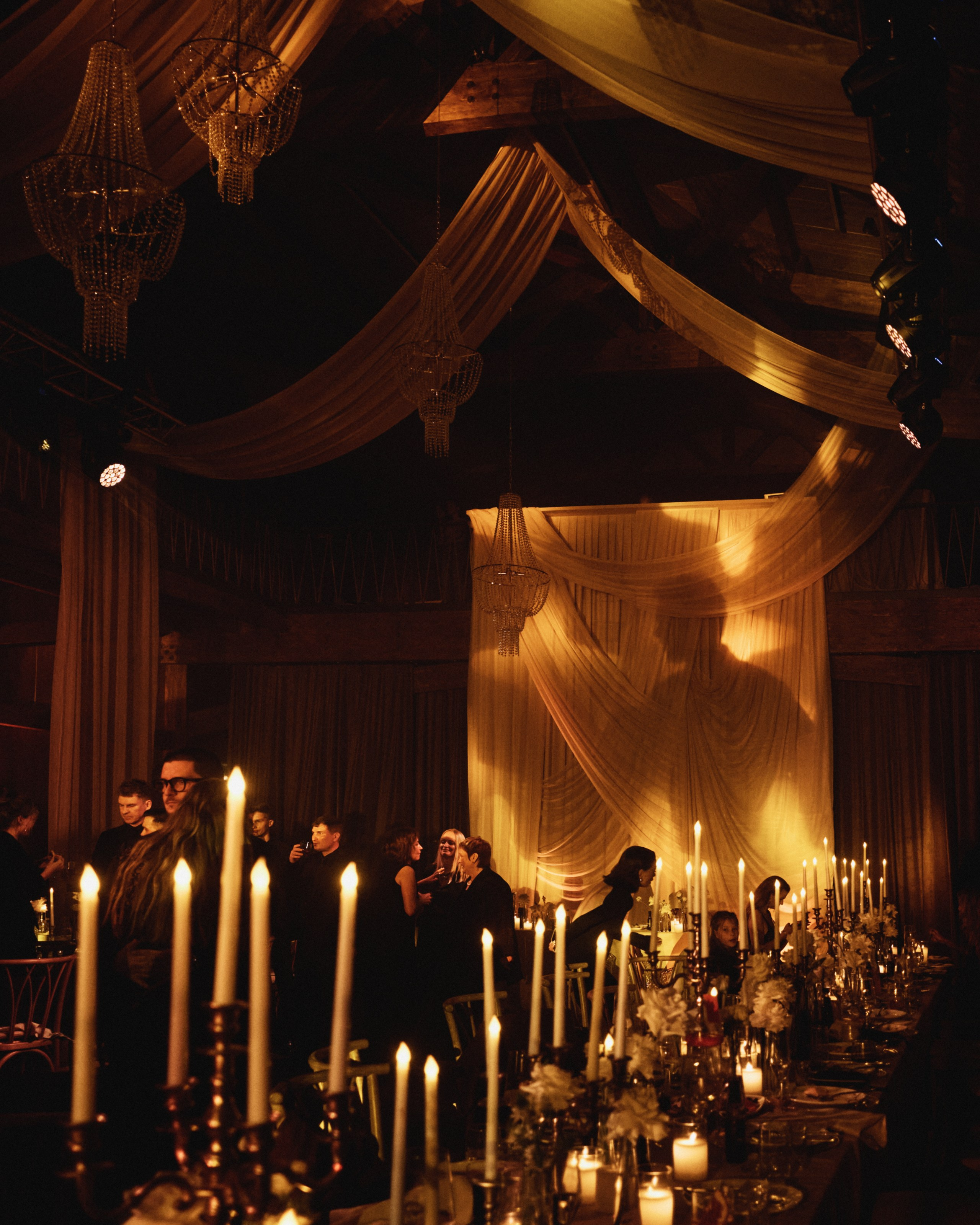 Mary Gu & Toli Wildways. VENSKAYA WEDDING & EVENT PLANNER