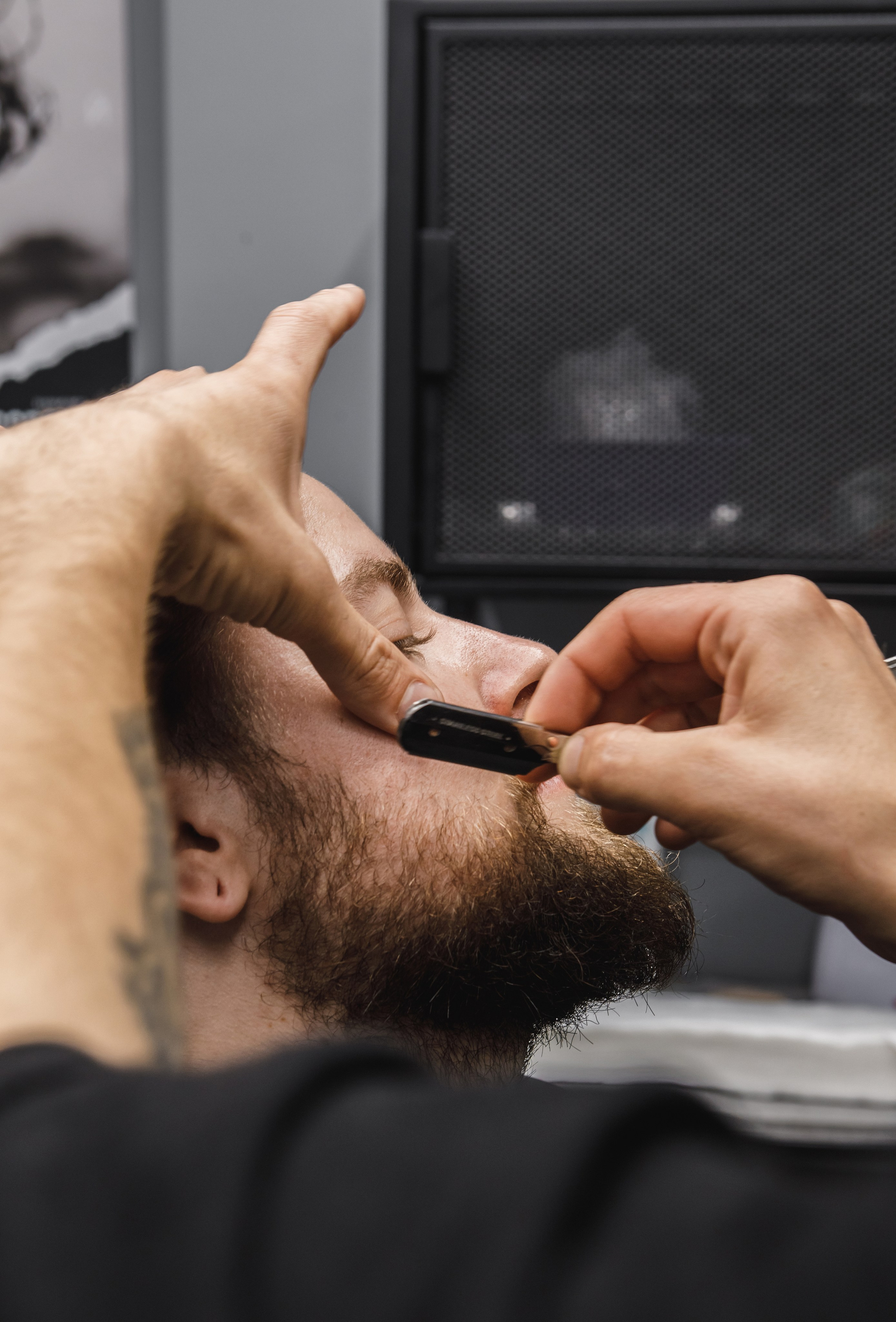 Открытие еще одного салона сети BARBERSHOP BORODACH. Предметный и семейный фотограф в Санкт-Петербурге Катерина Стеклова