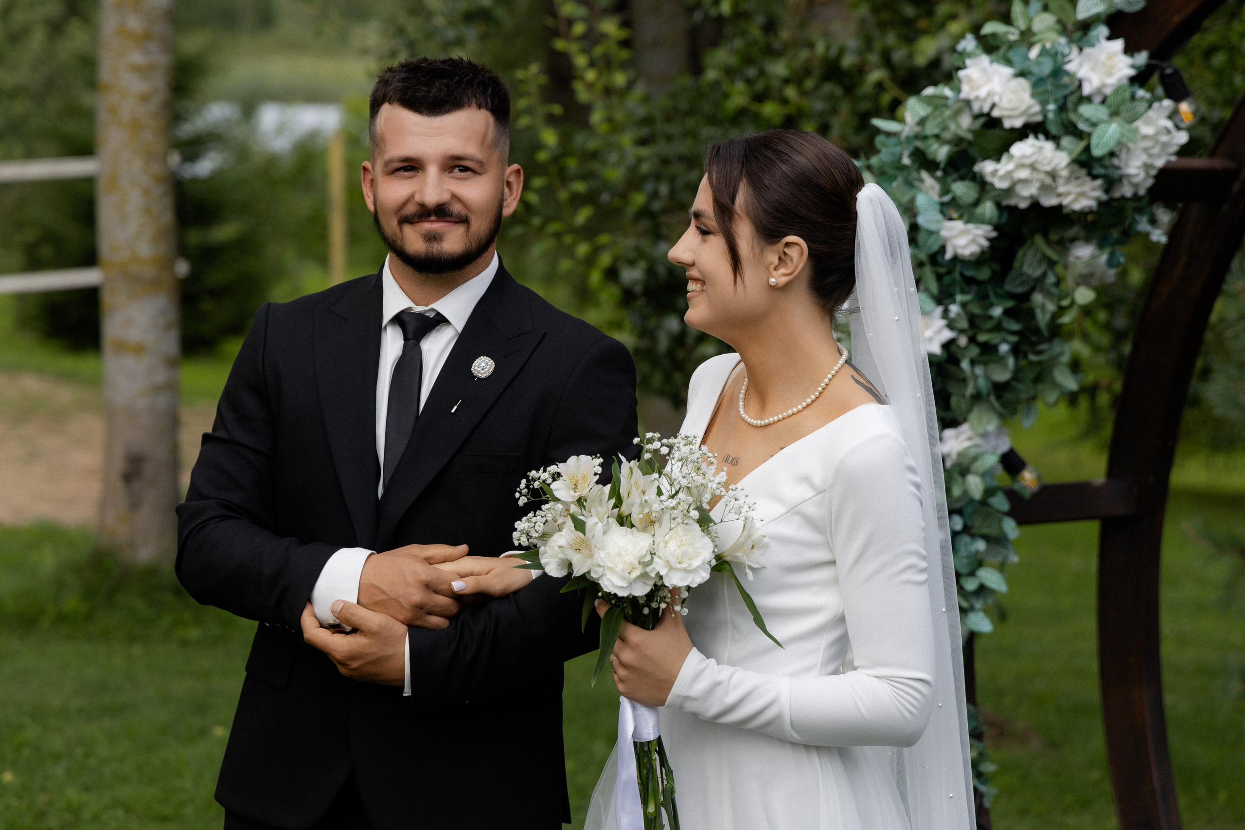 Свадебная фотосессия в агроусадьбе Лабодянка в Минске. Свадебный фотограф в Минске/Беларуси Сергей Спиридонов