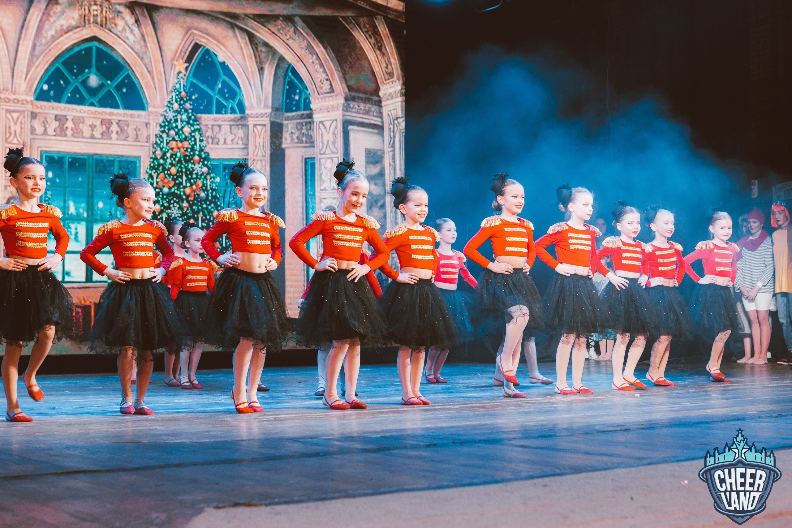 КОСМИЧЕСКОЕ НОВОГОДНЕЕ ПУТЕШЕСТВИЕ «CHEER LAND». Репортажный, семейный, свадебный, портретный фотограф