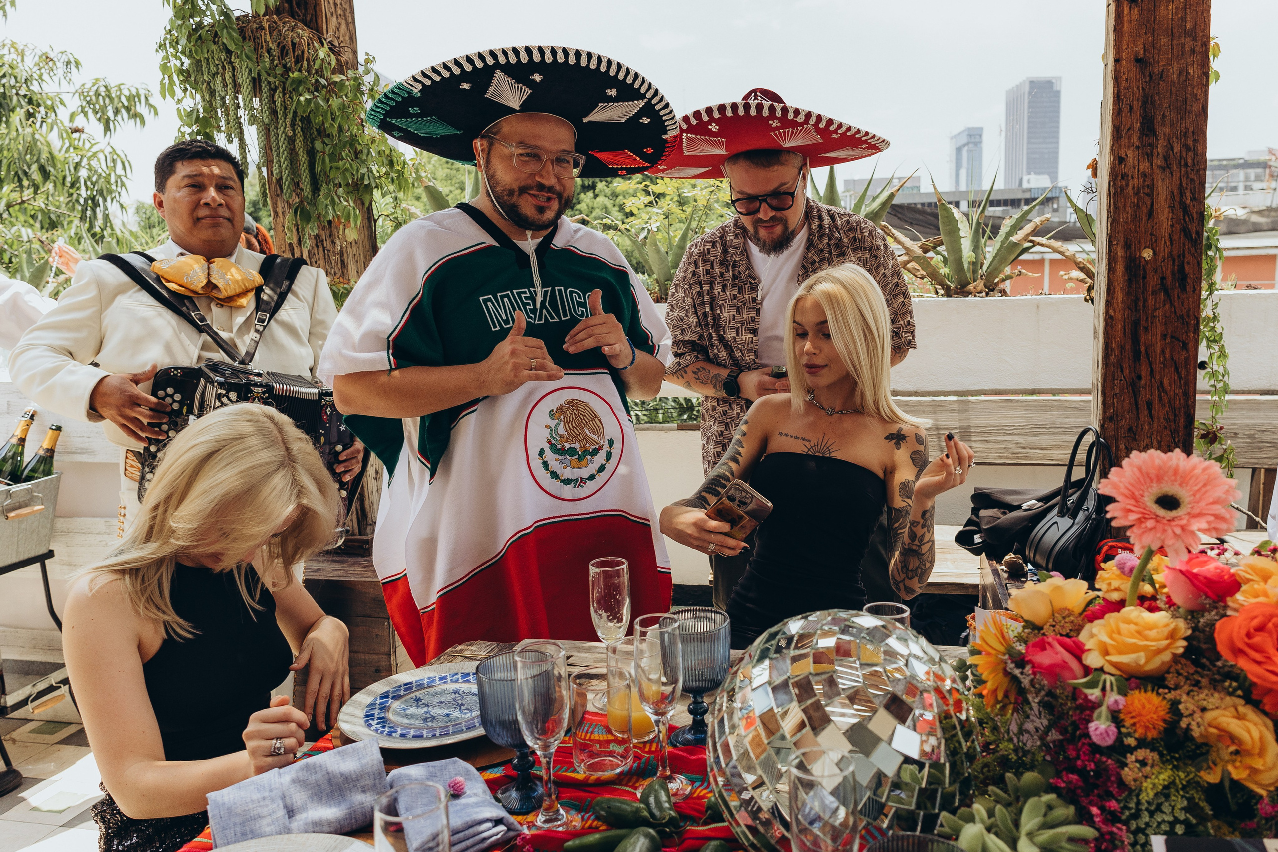 Office inauguration in Mexico City BetBoom. Irina Krokhaleva. Family & couple photographer in Yekaterinburg, Russia