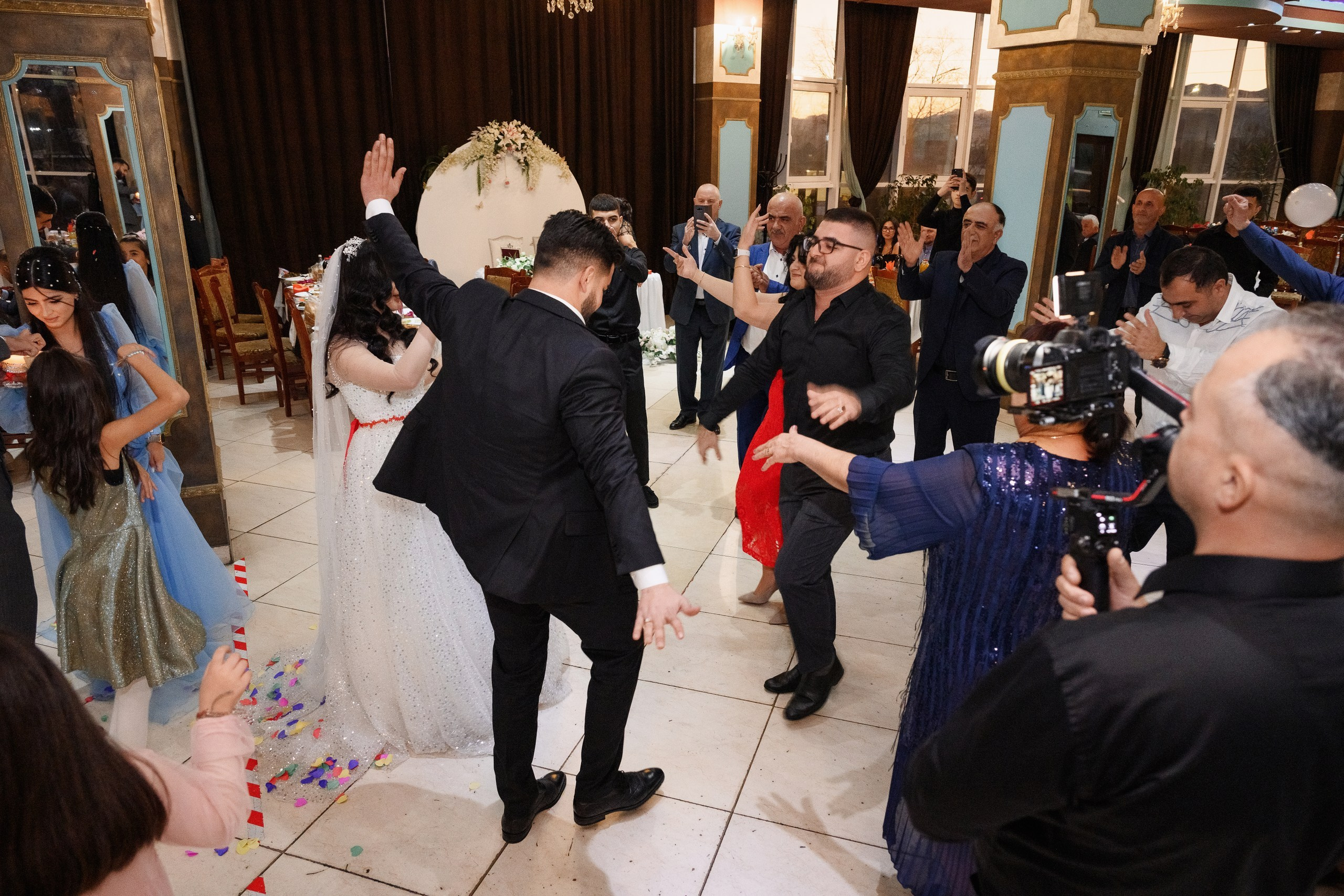 Фотограф Камчатка, свадьба, счастье, веселье, молодожены