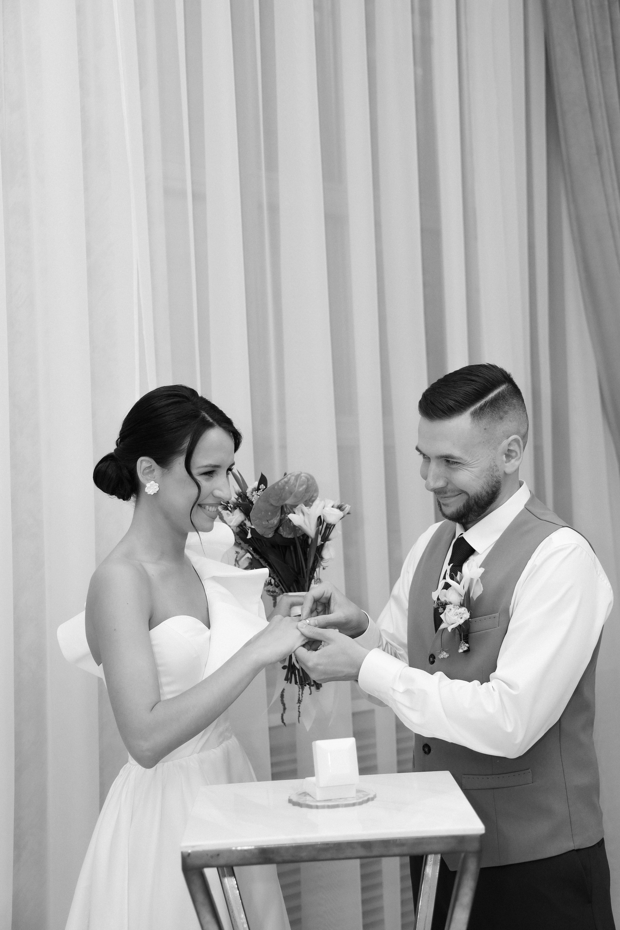 Е. +  П. С утренних сборов и до торта. Семейный и lovestory фотограф в Москве Светлана Коняхина