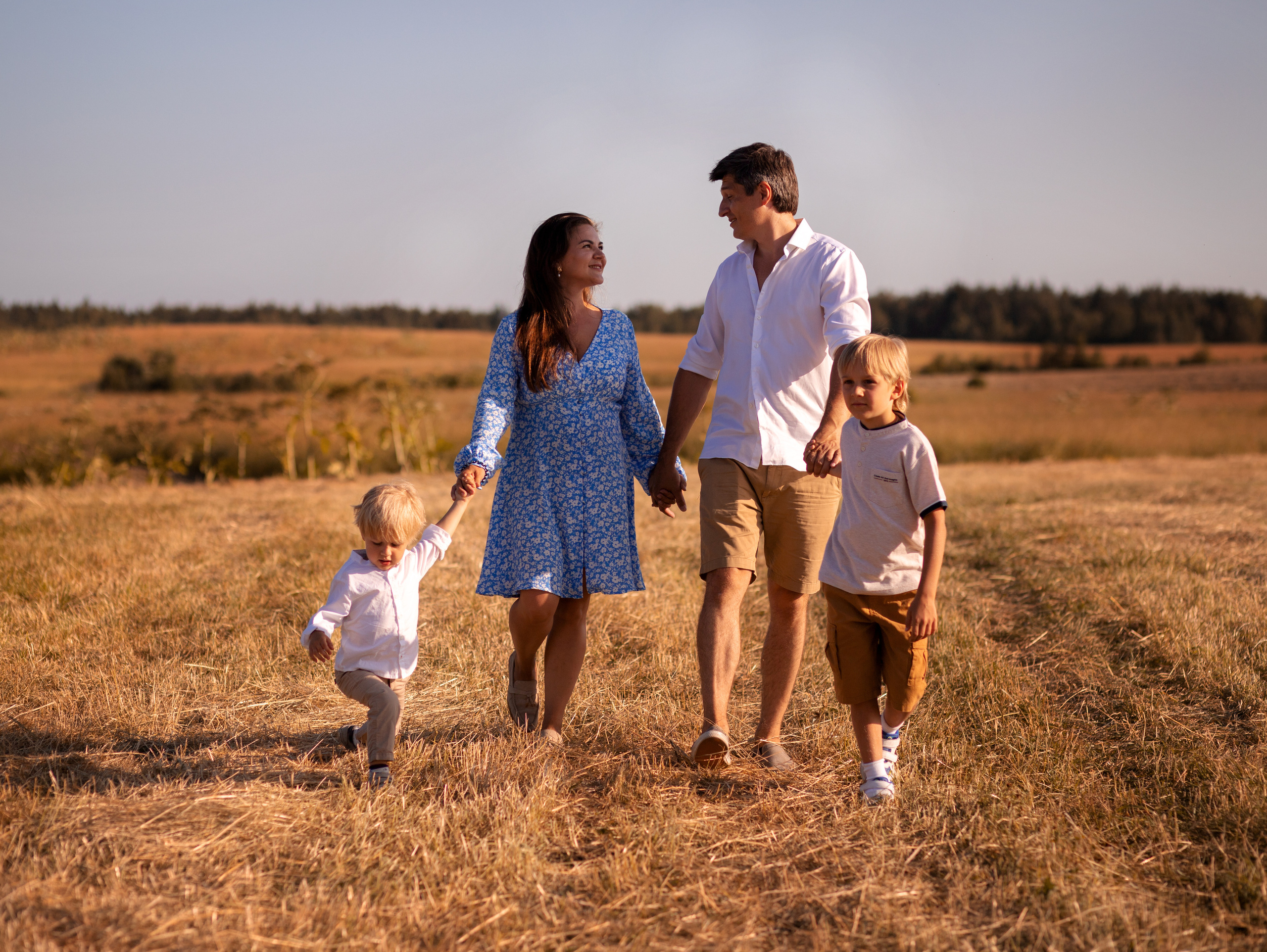 Как мы искали сеновал. Семейный фотограф в Санкт-Петербурге Ирина Иванова