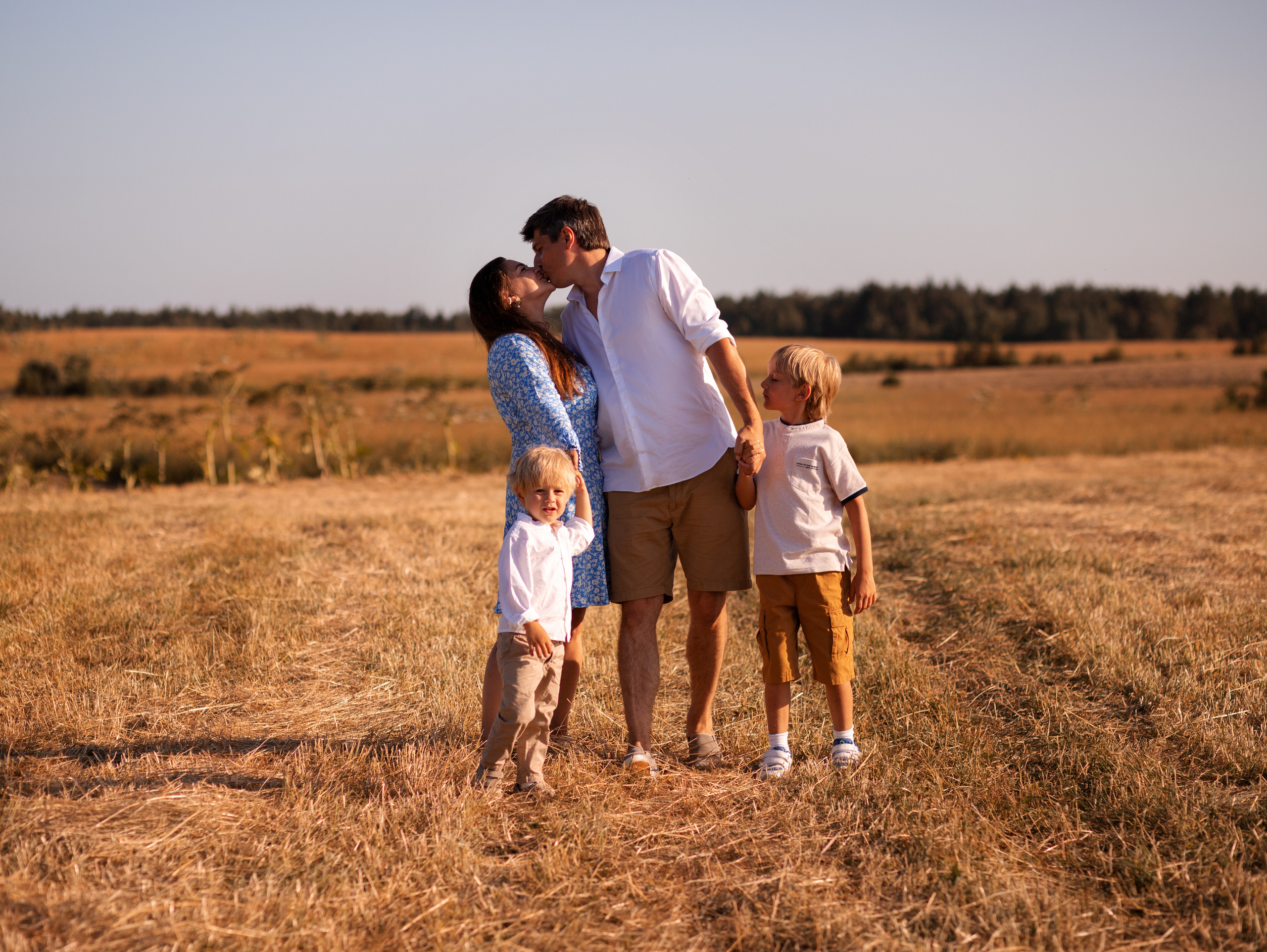 Как мы искали сеновал. Семейный фотограф в Санкт-Петербурге Ирина Иванова
