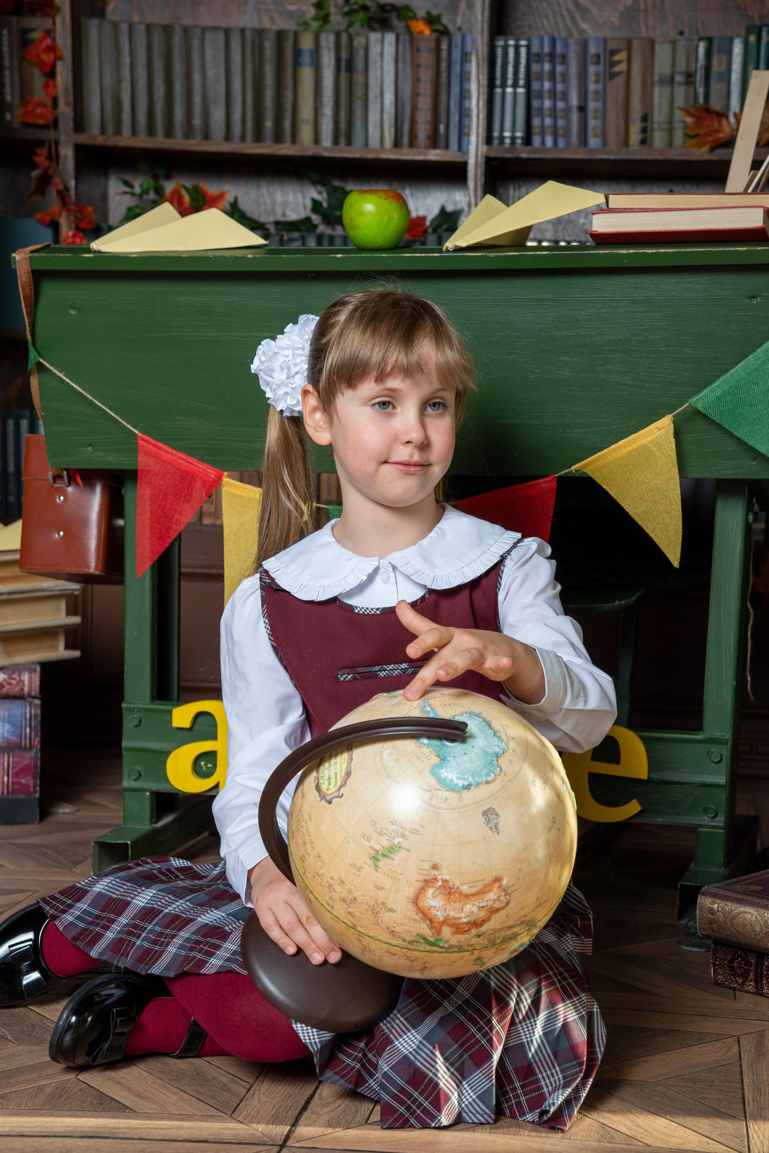 Первоклашка. Студийный и портретный фотограф в САНКТ-ПЕТЕРБУРГЕИрина Махаон