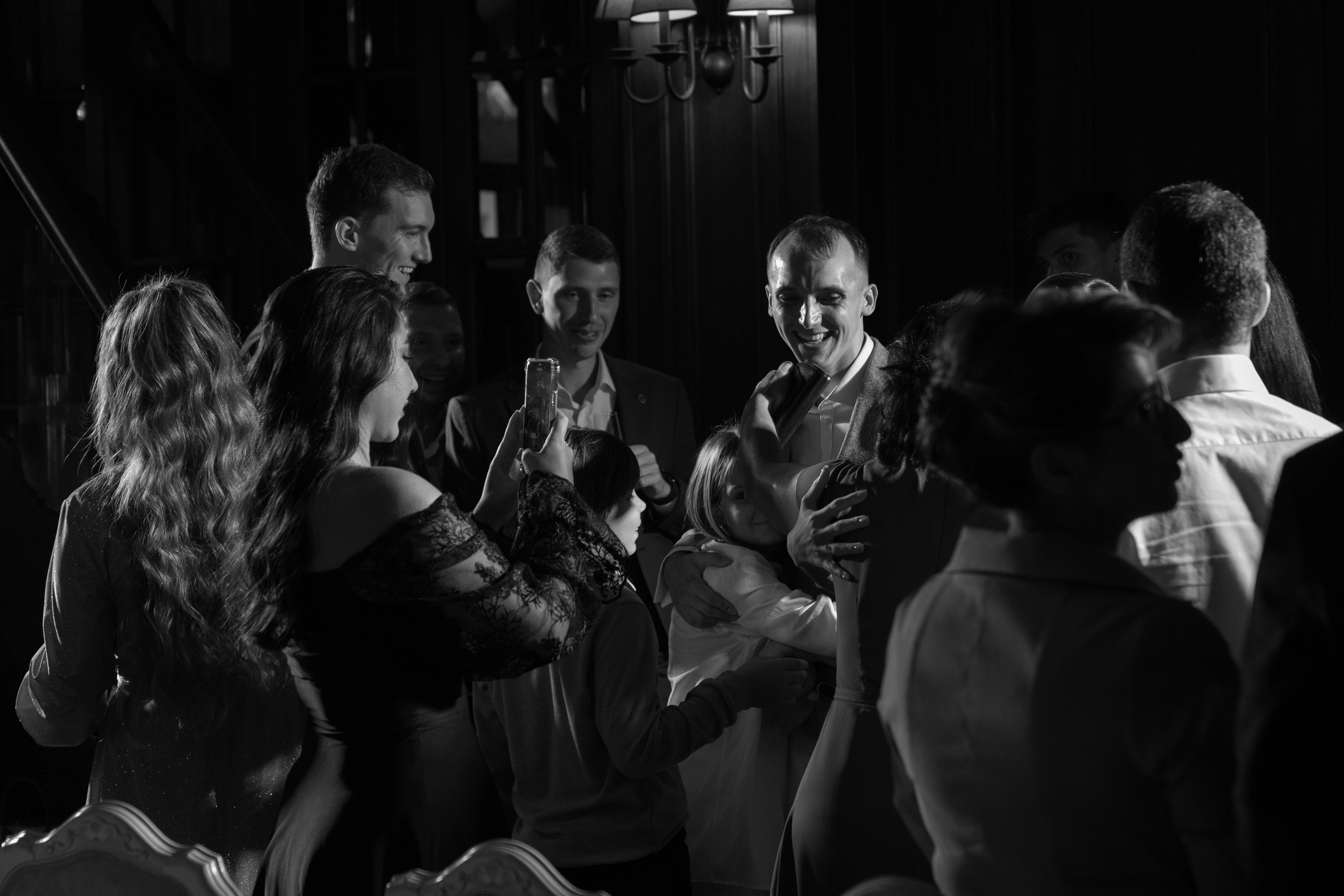 Wine and candles. Свадебный фотограф Наташа Брифли