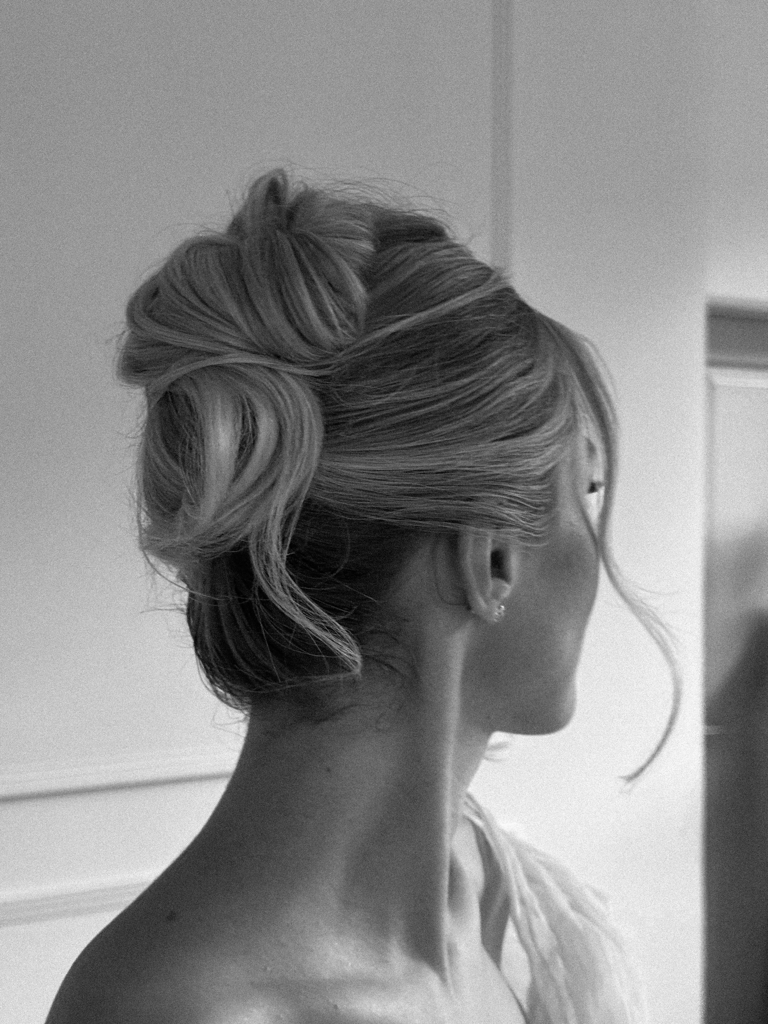 Прически. Свадебный визажист и стилист по прическам в Москве